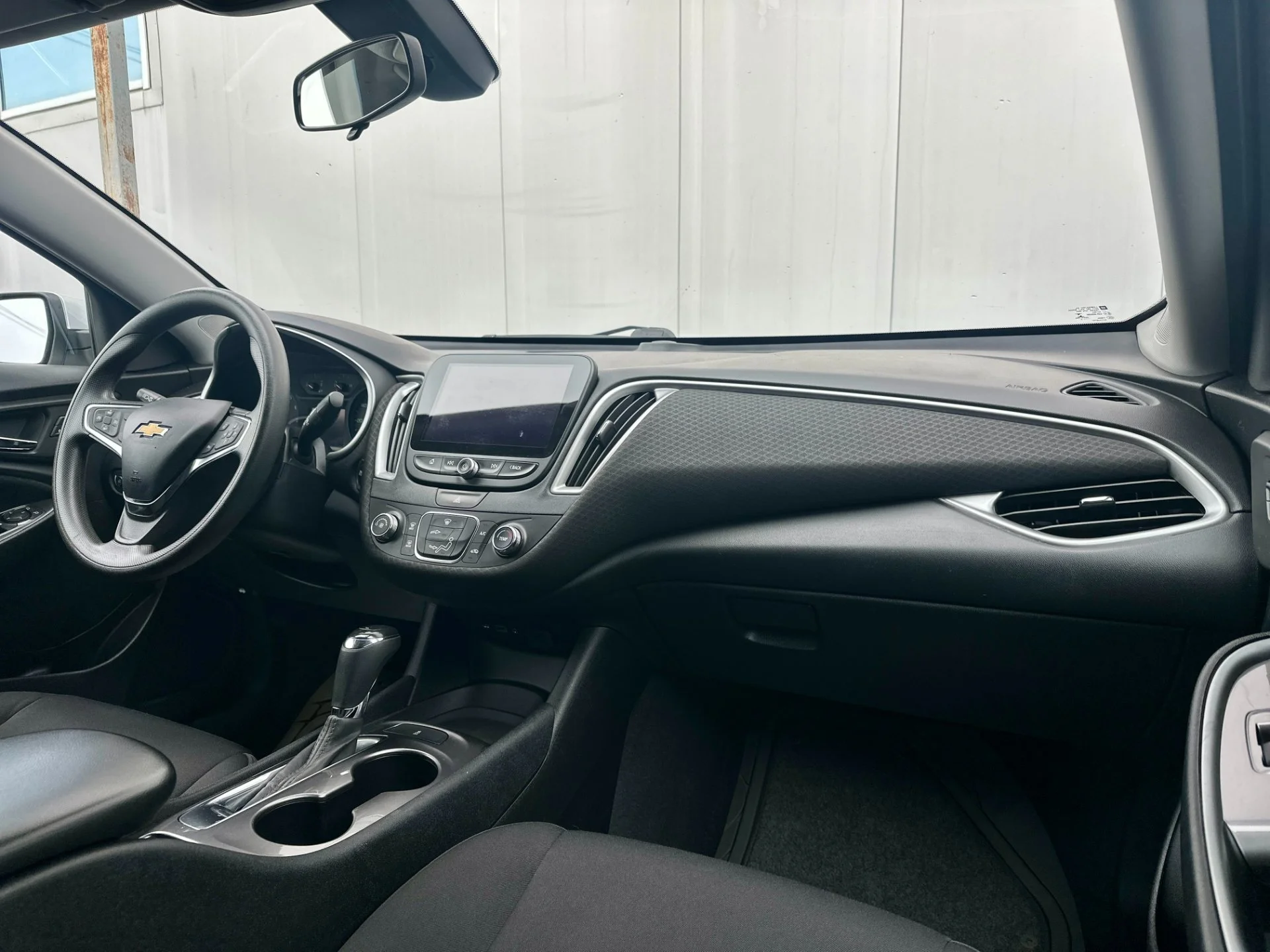 Chevrolet Malibu - миниатюра 13