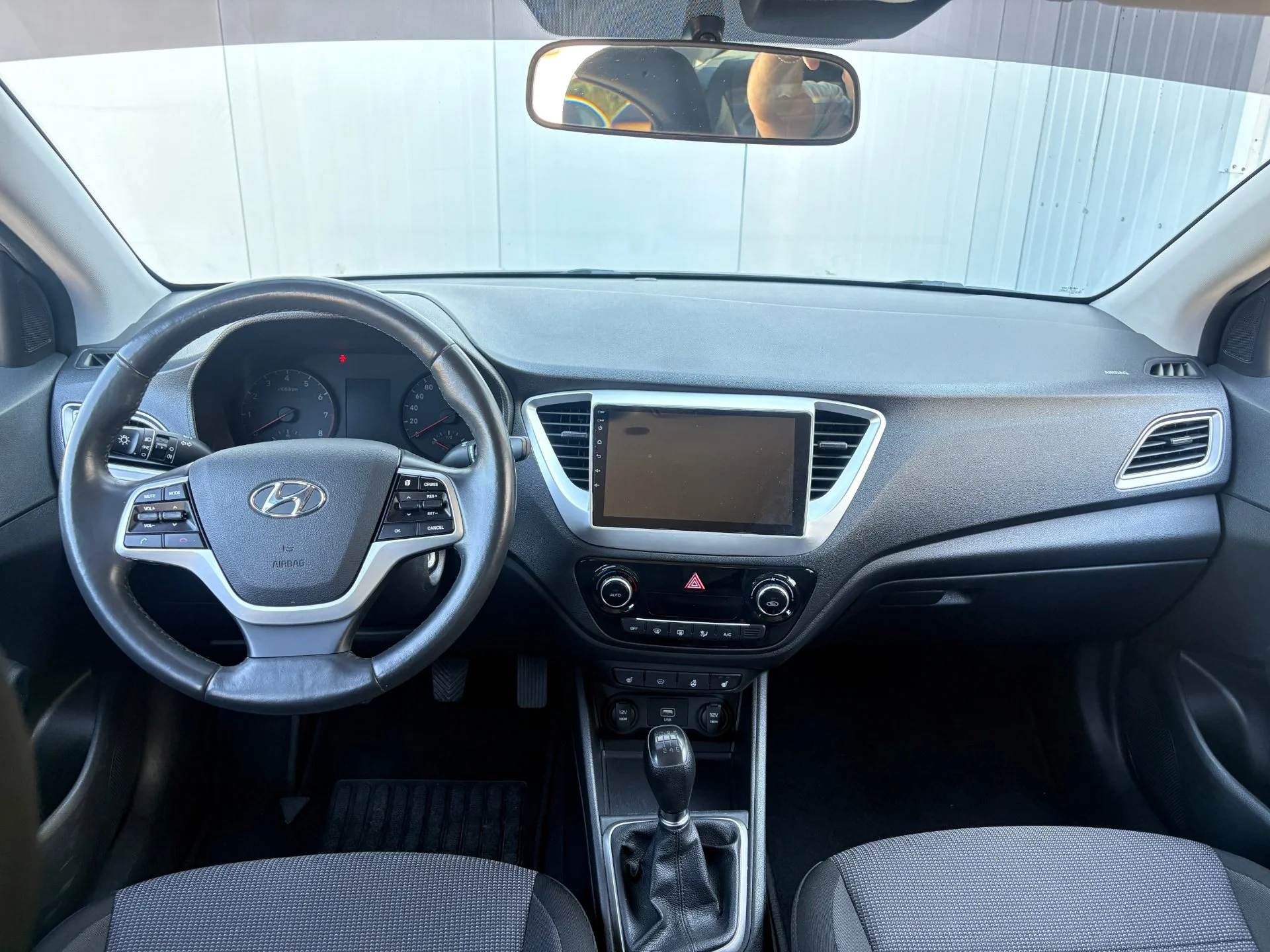 Hyundai Solaris - миниатюра 11