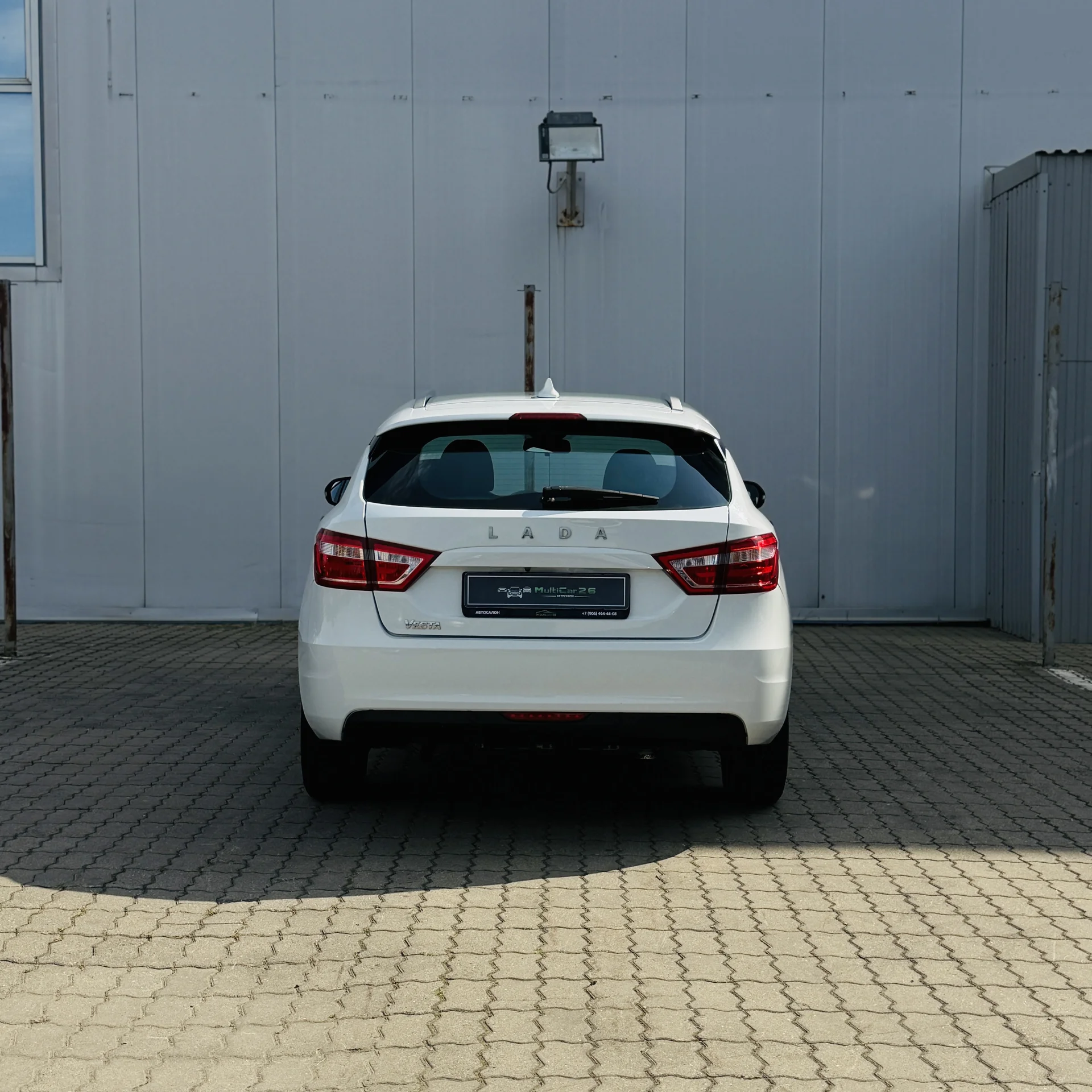 LADA VESTA SW - миниатюра 4