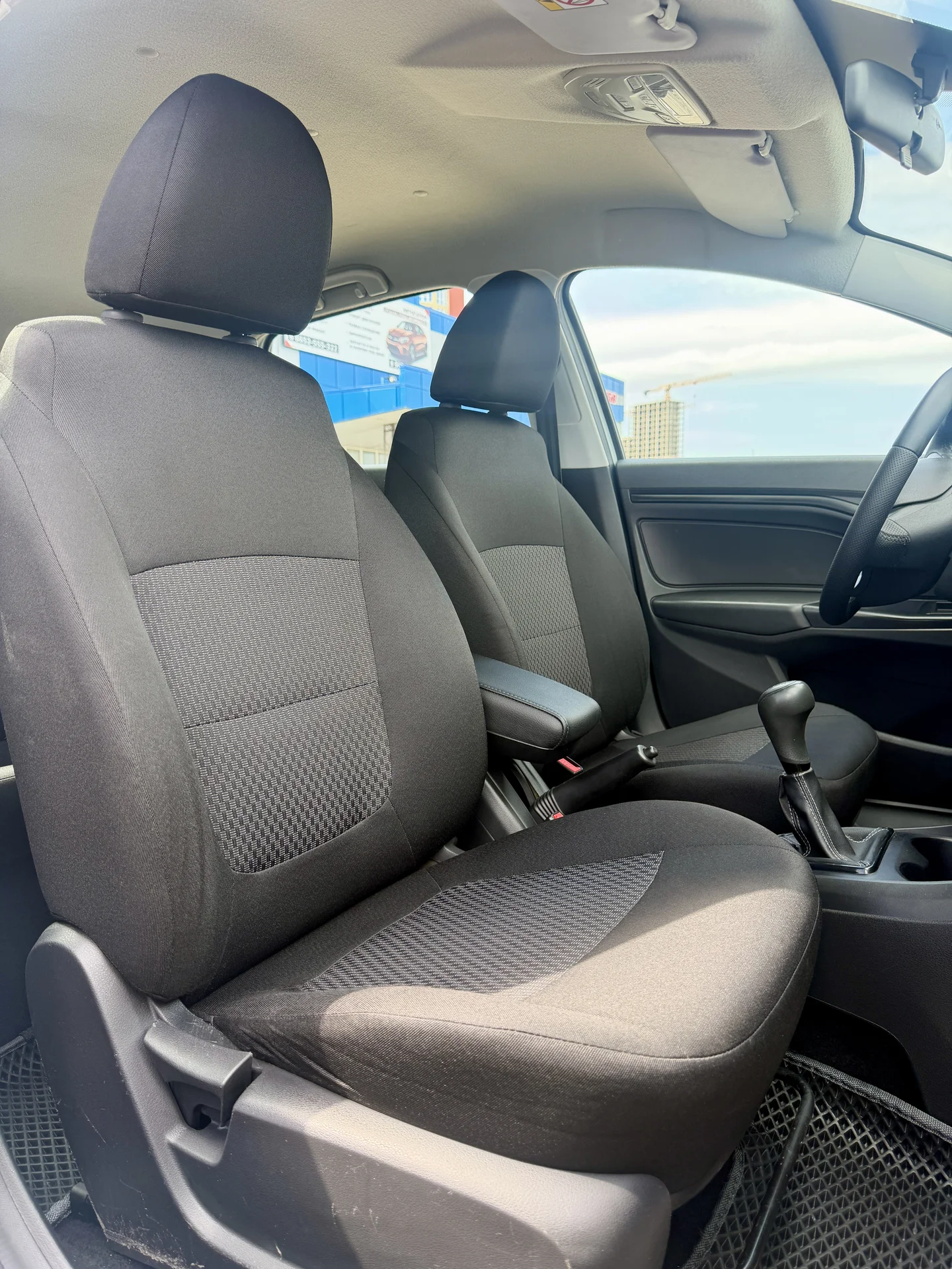 LADA VESTA SW - миниатюра 16