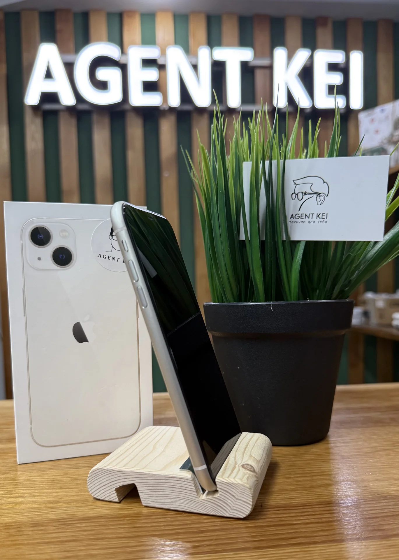 iPhone 11, 128GB, SIM + eSIM - миниатюра 3