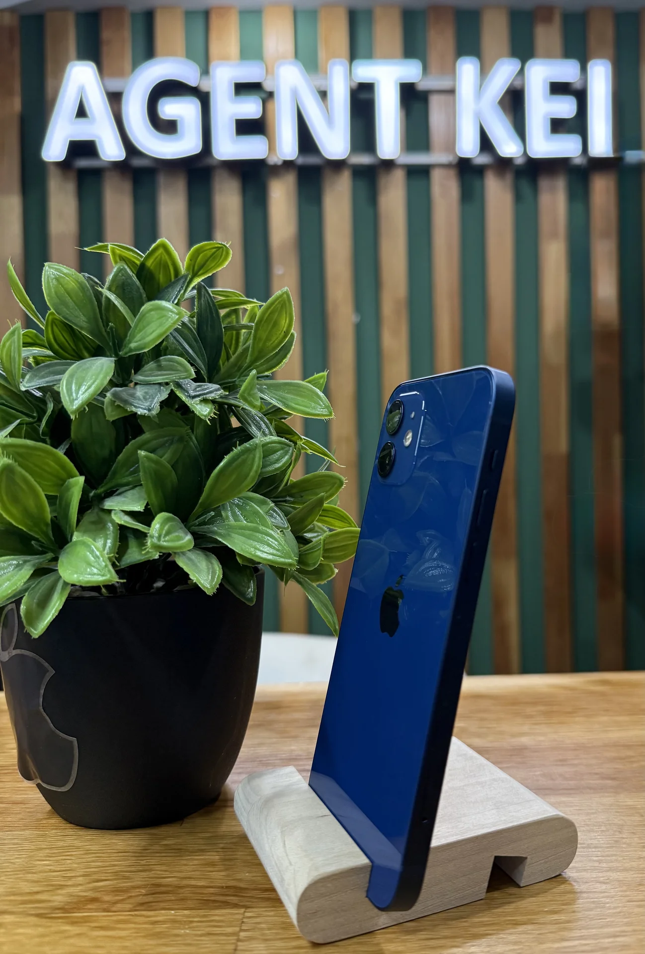 iPhone 12, 128GB, SIM + eSIM - миниатюра 3