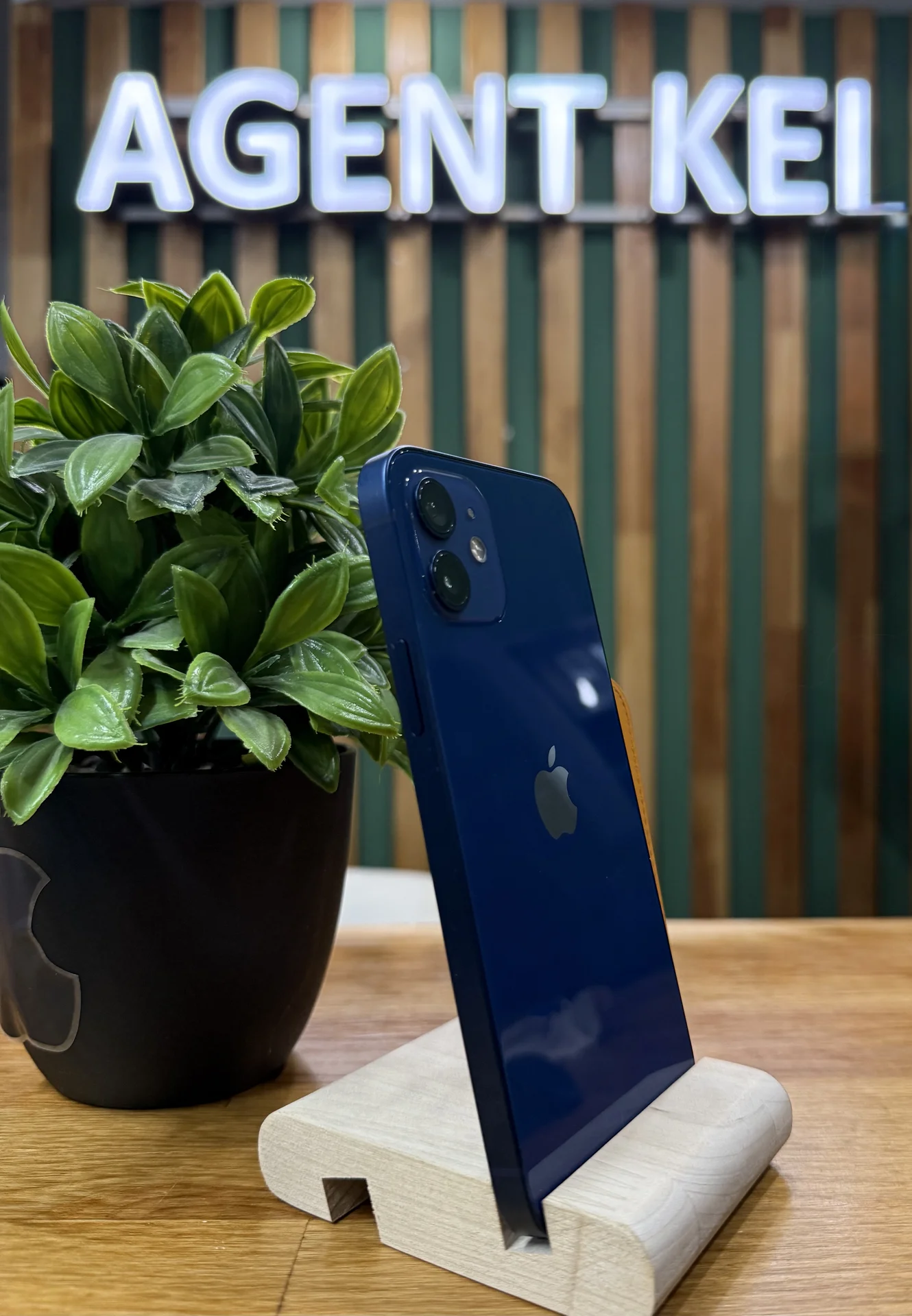iPhone 12, 128GB, SIM + eSIM - миниатюра 4