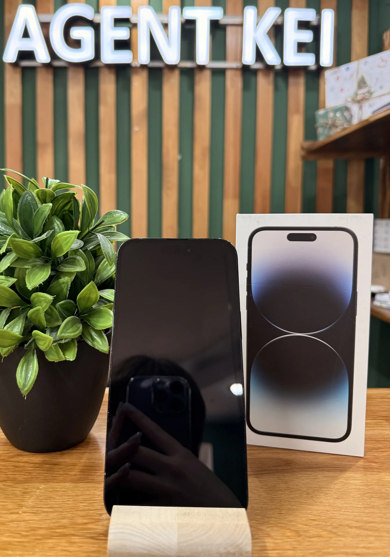 iPhone 14 Pro Max, 128ГБ, SIM+eSIM - миниатюра 2