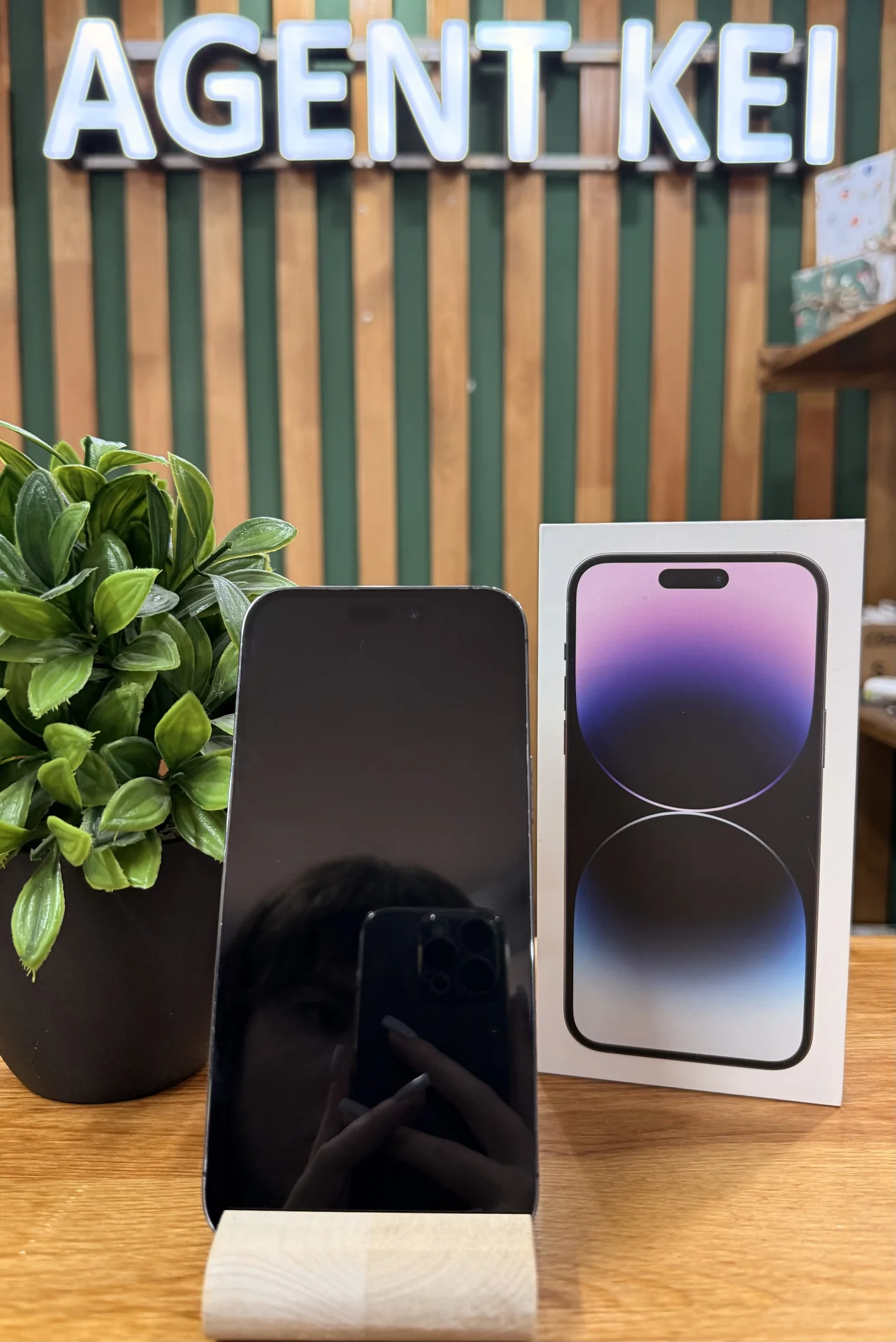 iPhone  14 Pro Max, 256ГБ, SIM+eSIM - миниатюра 2