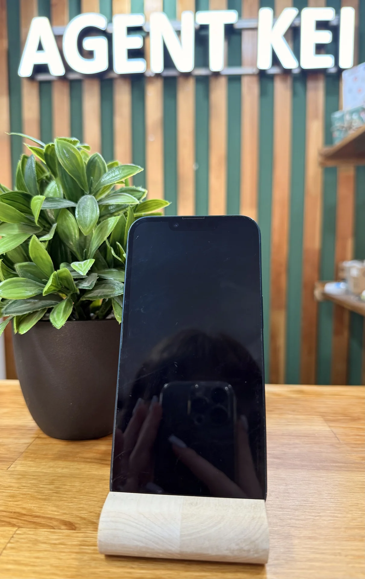 iPhone 14,128 ГБ,SIM+eSIM - миниатюра 2