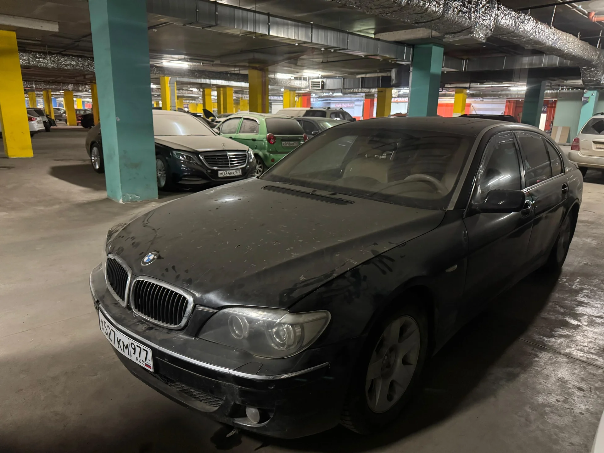 BMW 750 - миниатюра 6