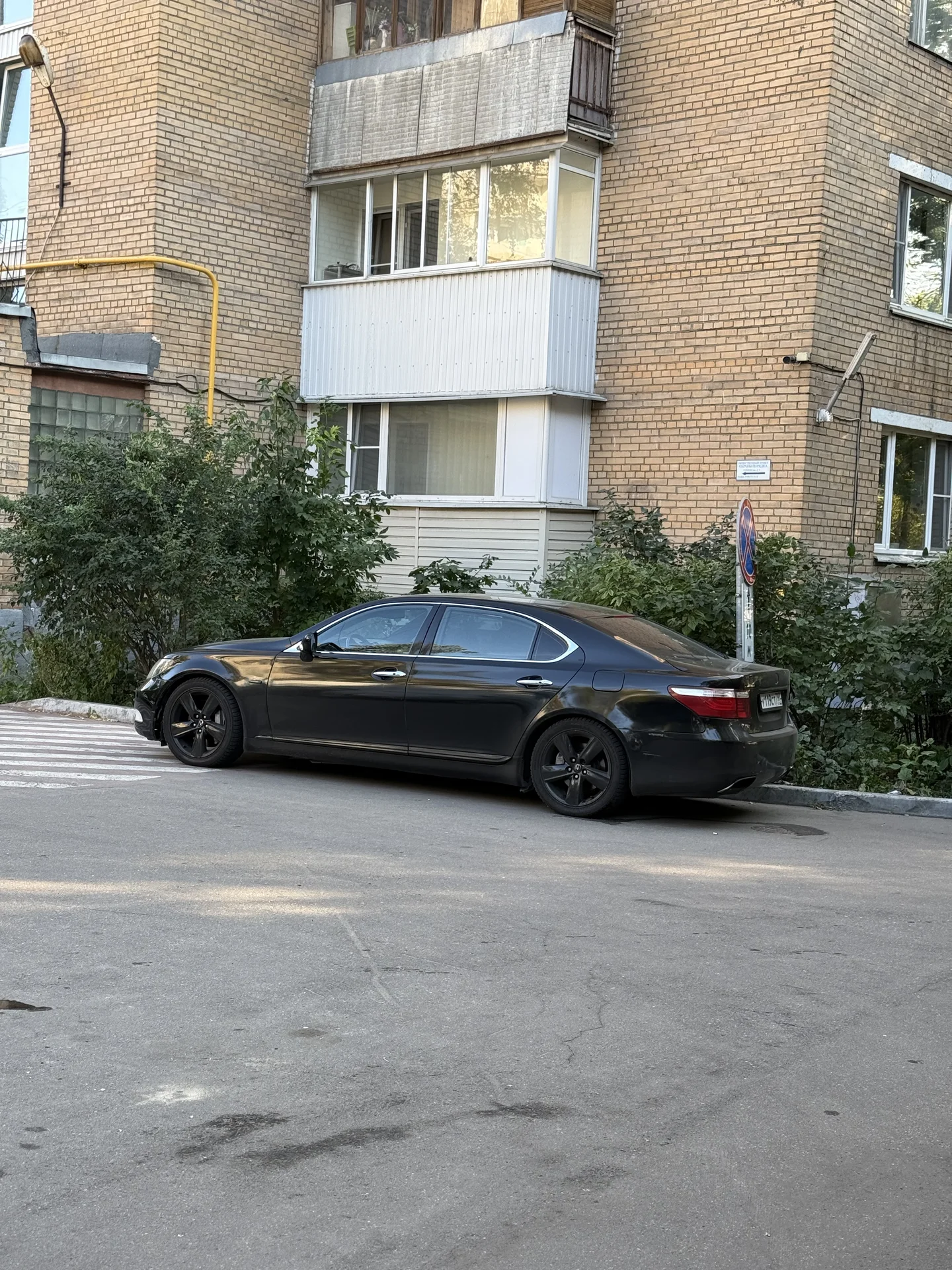 Lexus Ls460L - изображение 1