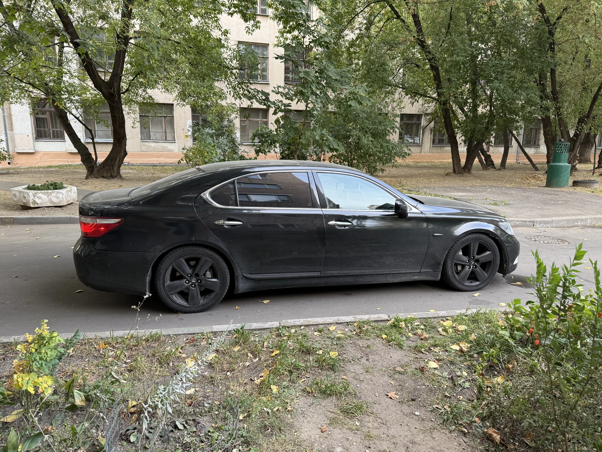 Lexus Ls460L - миниатюра 2