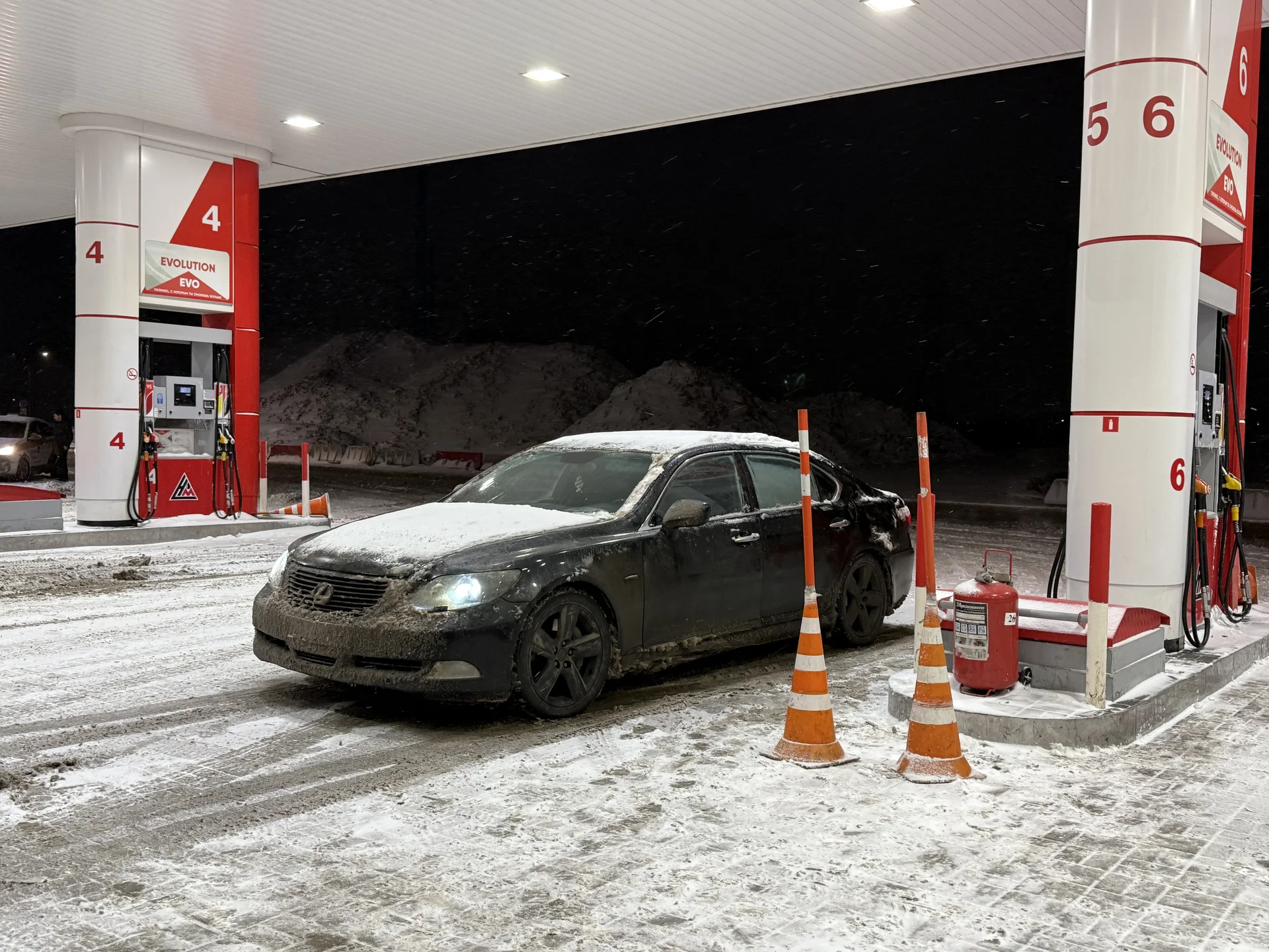 Lexus Ls460L - миниатюра 13