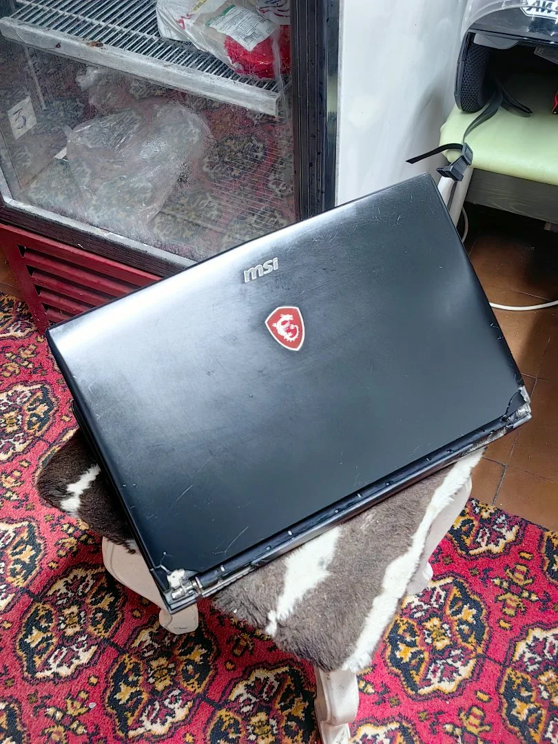 Игровой ноутбук msi - миниатюра 2