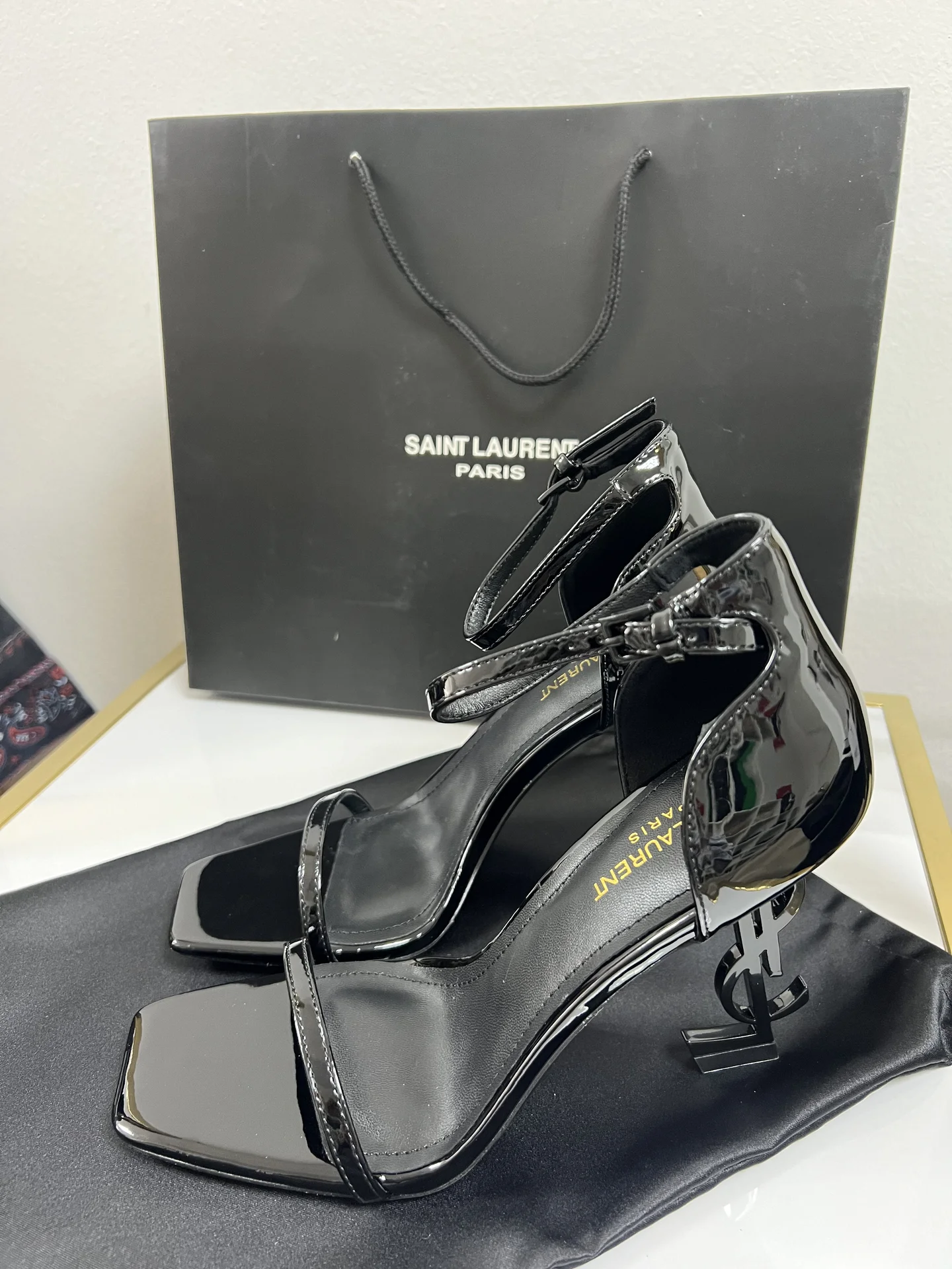 Босоножки YSL - миниатюра 9