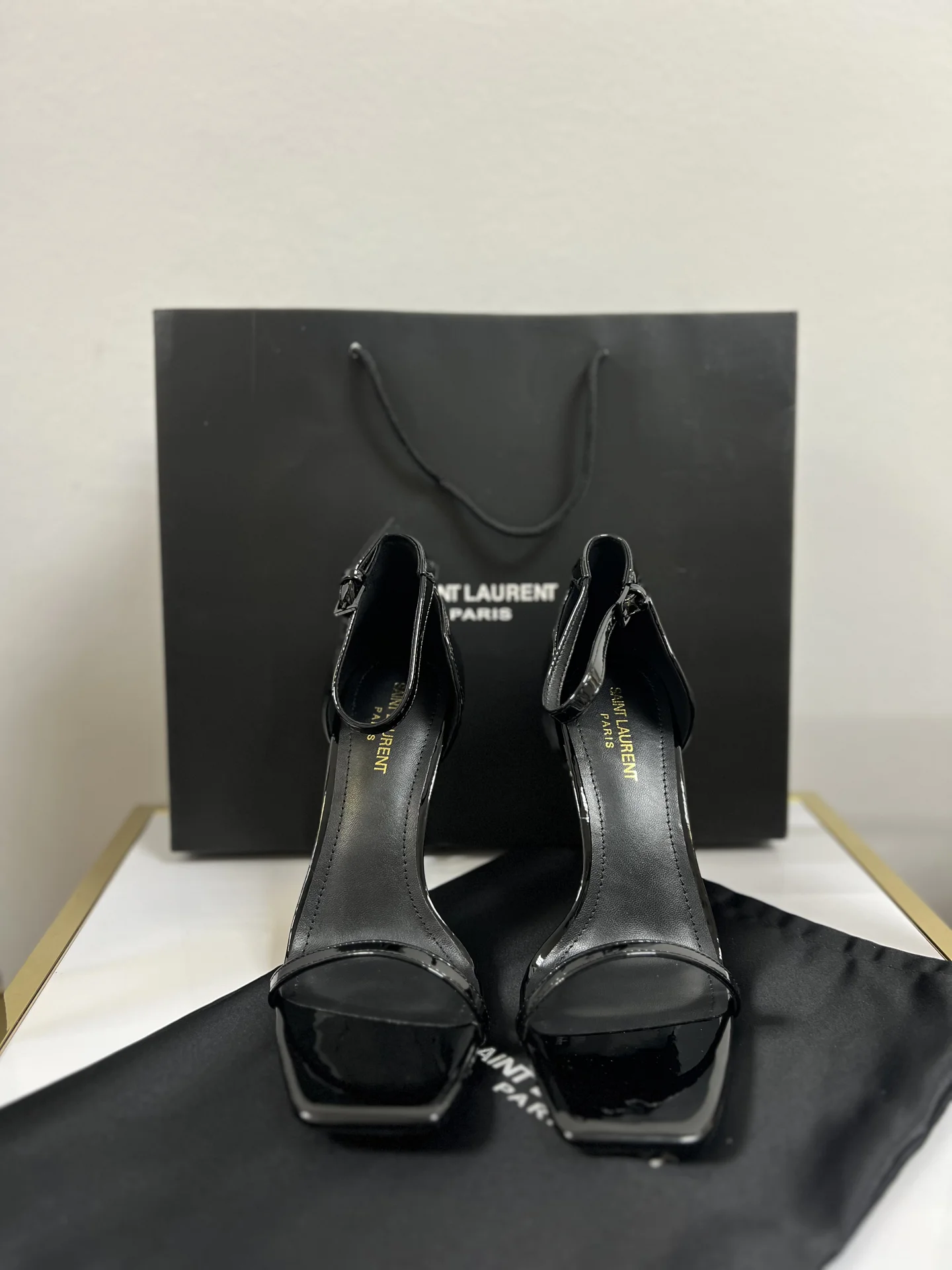 Босоножки YSL - миниатюра 13