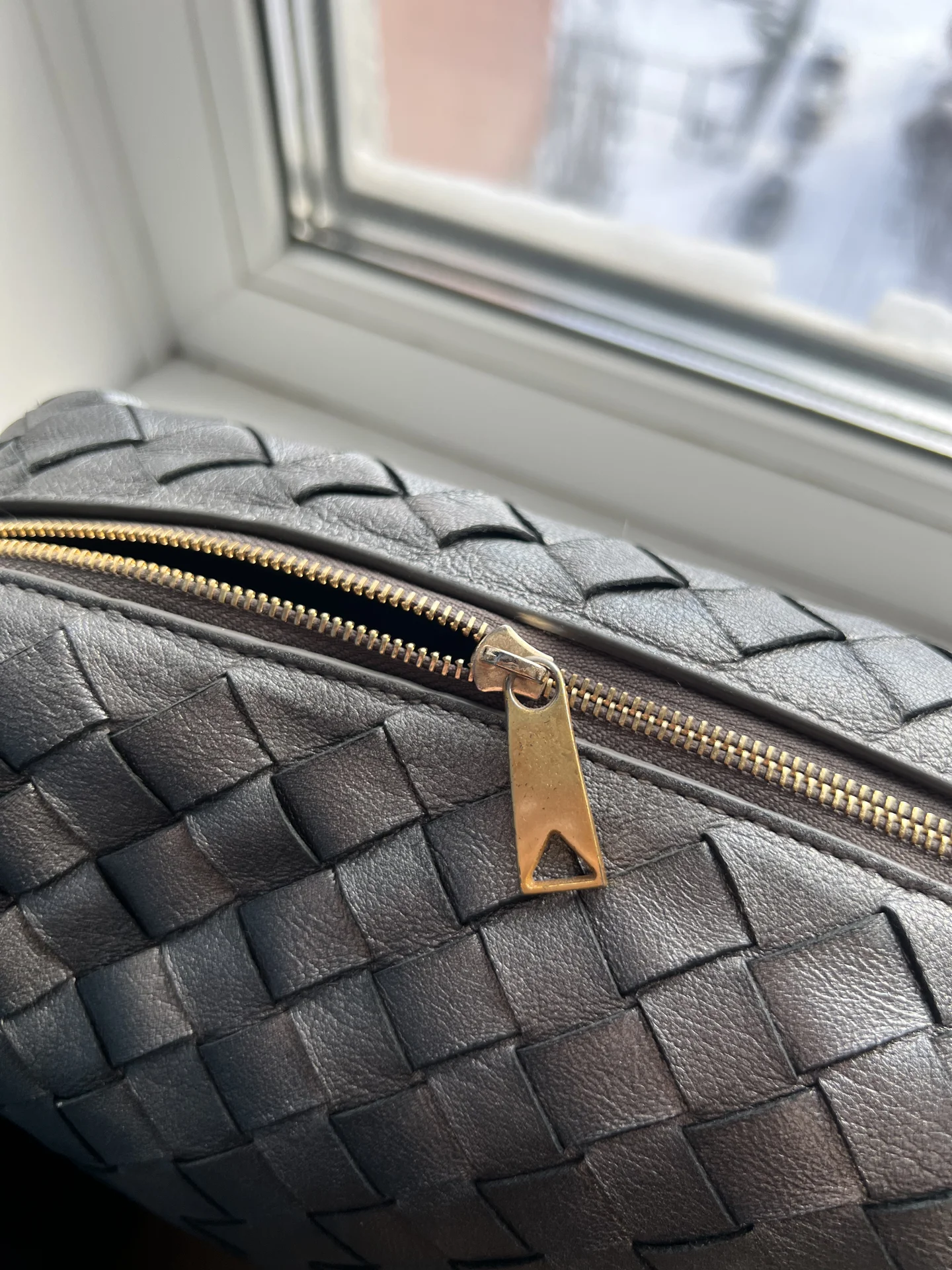 Bottega Veneta loop сумка женская натуральная кожа - миниатюра 3