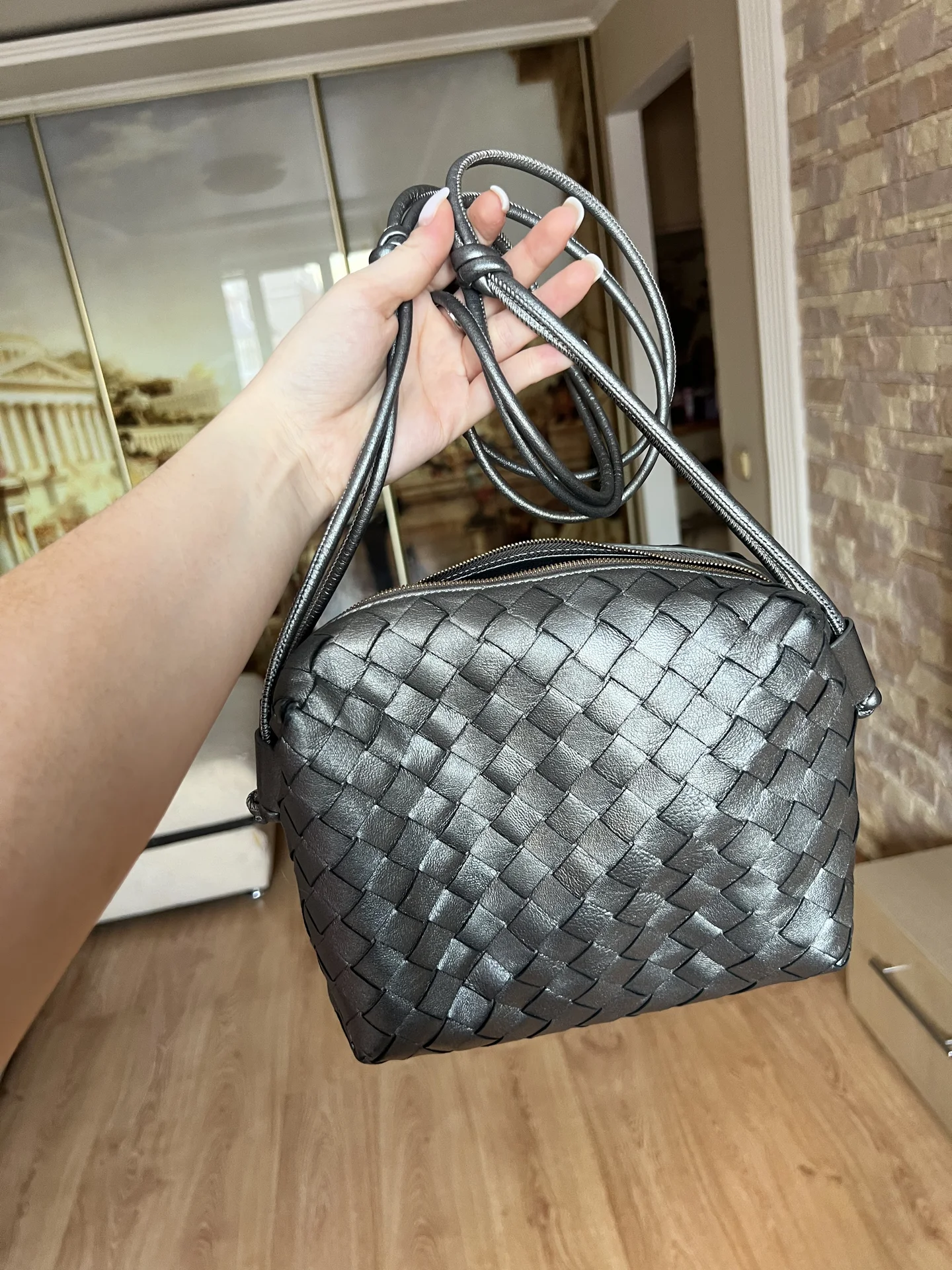 Bottega Veneta loop сумка женская натуральная кожа - миниатюра 5