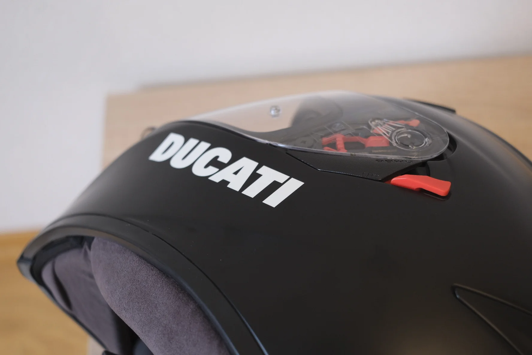 Шлем AGV k5s - миниатюра 7