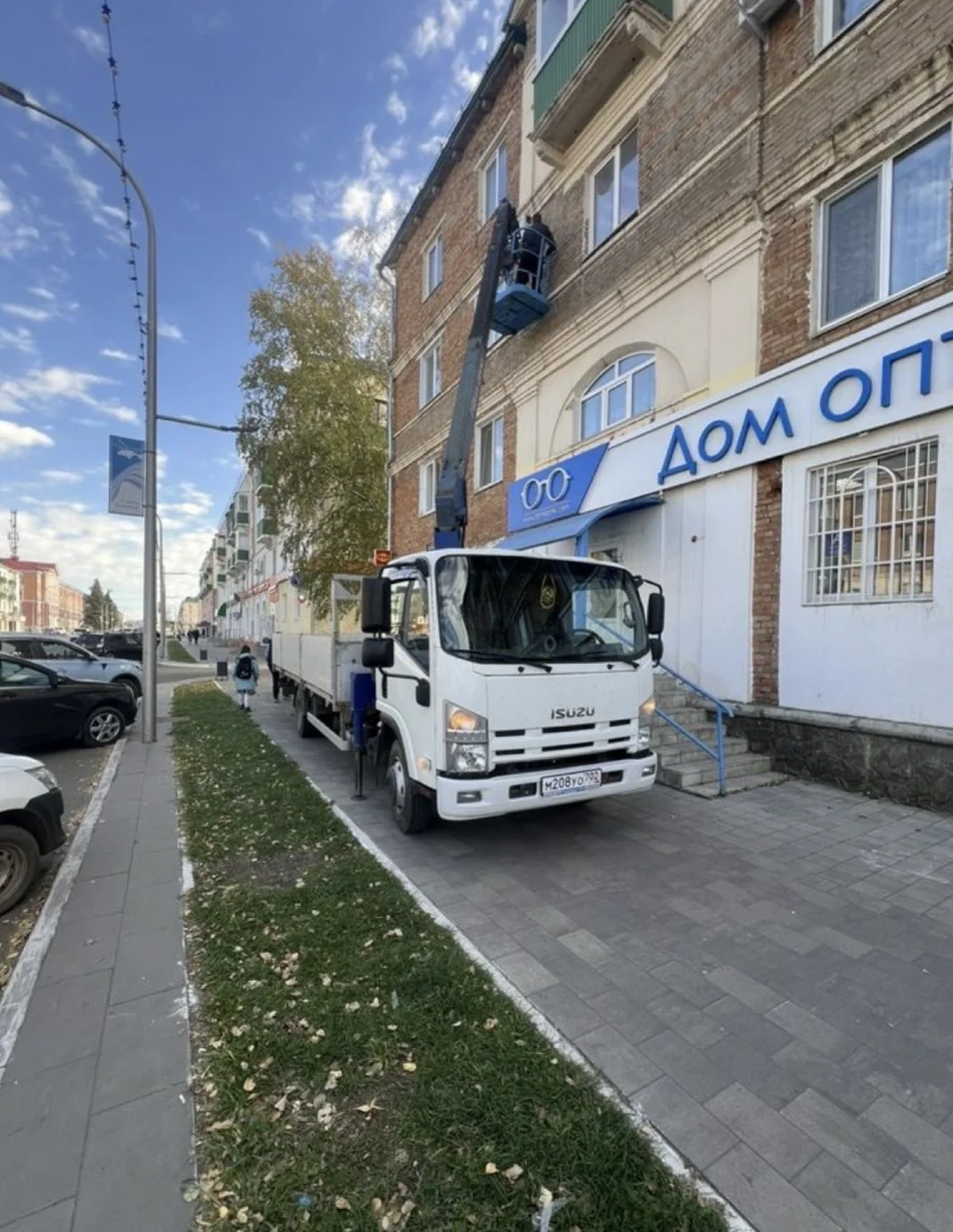 Аренда Кран-манипулятора,стрела 12м,борт 6м,5.5т - миниатюра 4