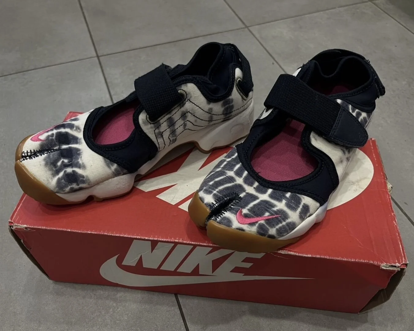Wmns nike AIR rift PRM QS 400 tabi - миниатюра 5