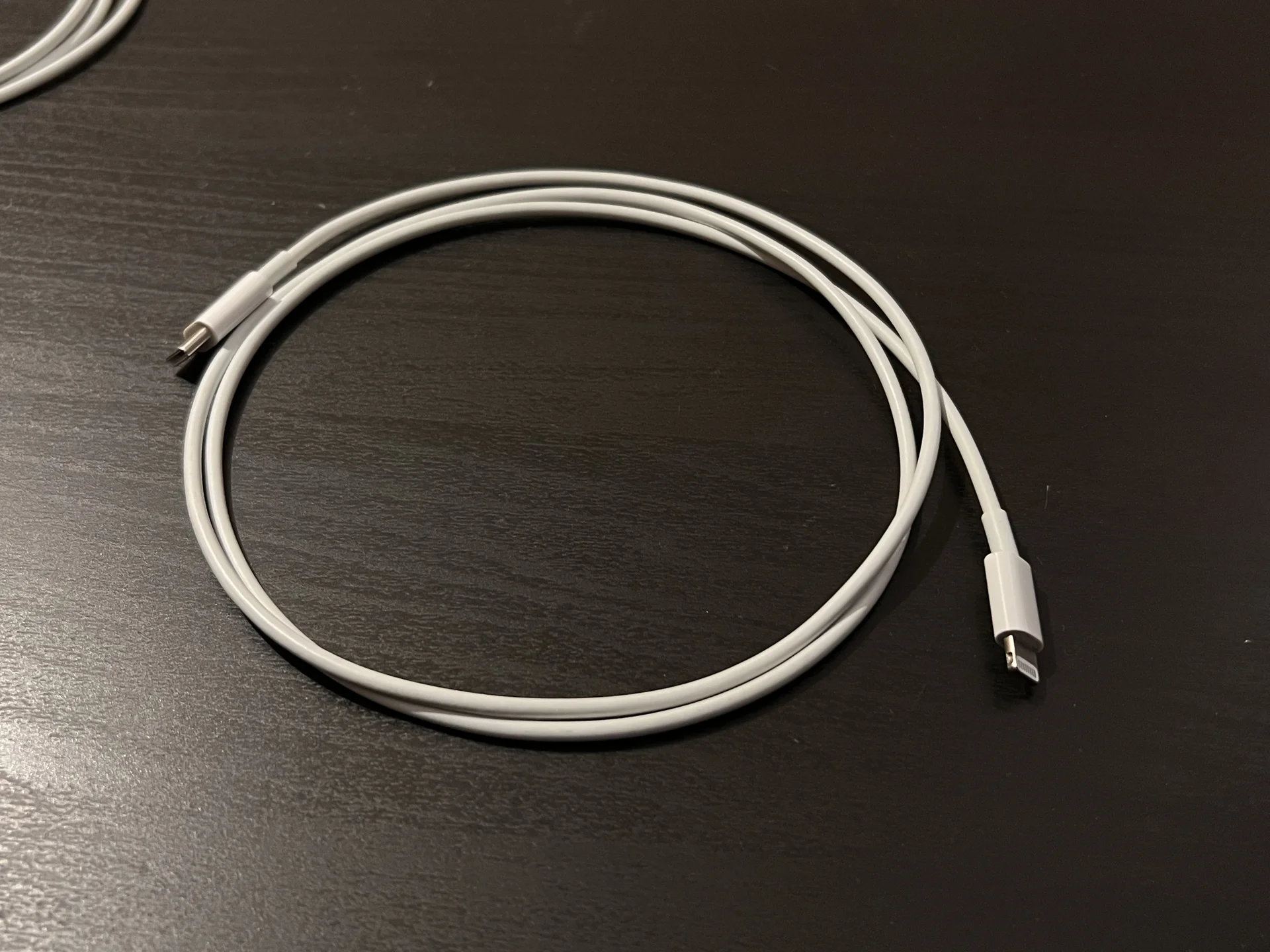 Провода Lightning (iPhone) - миниатюра 3