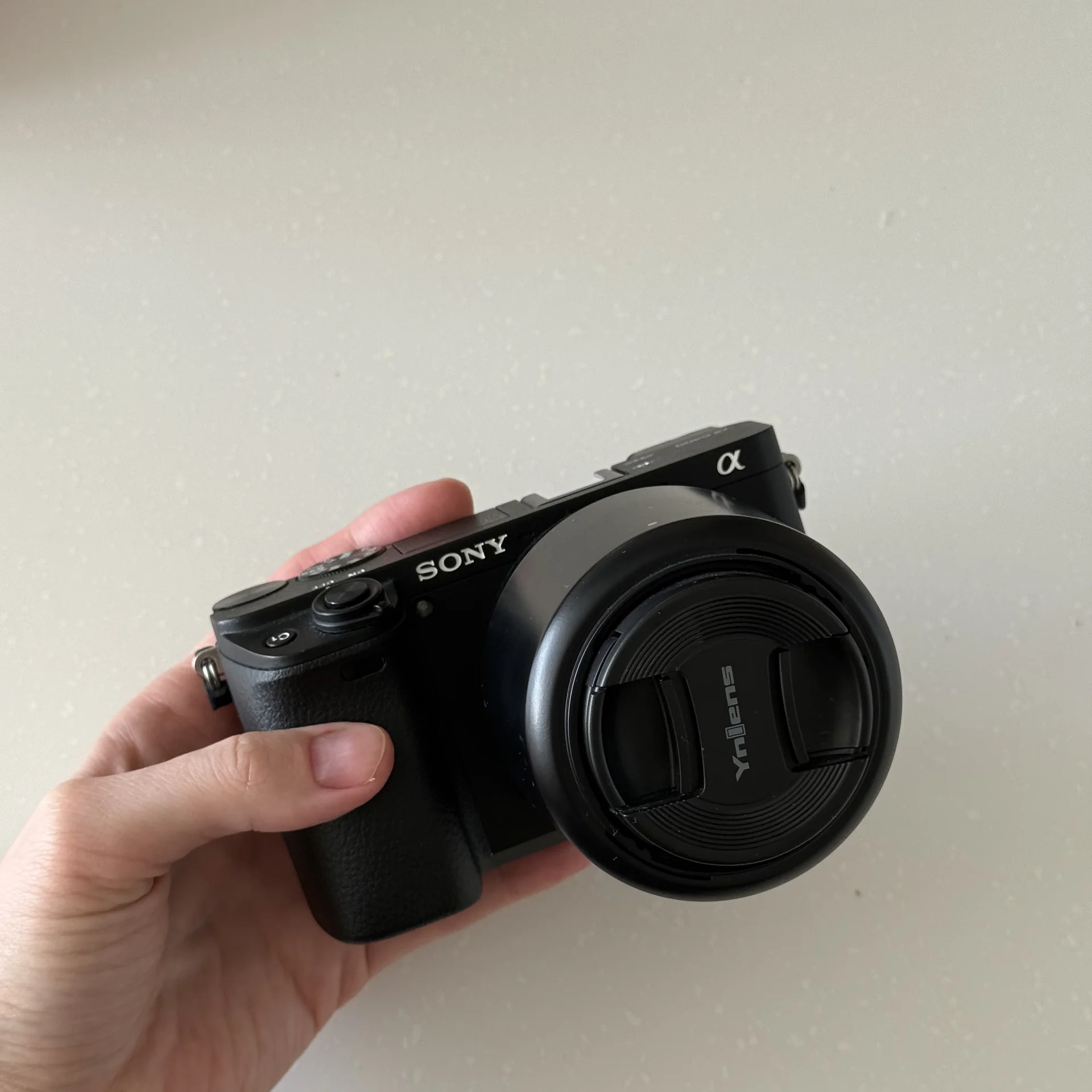 Sony a6400 + Yongnuo YN 50mm f1.8 DA DSM - изображение 1