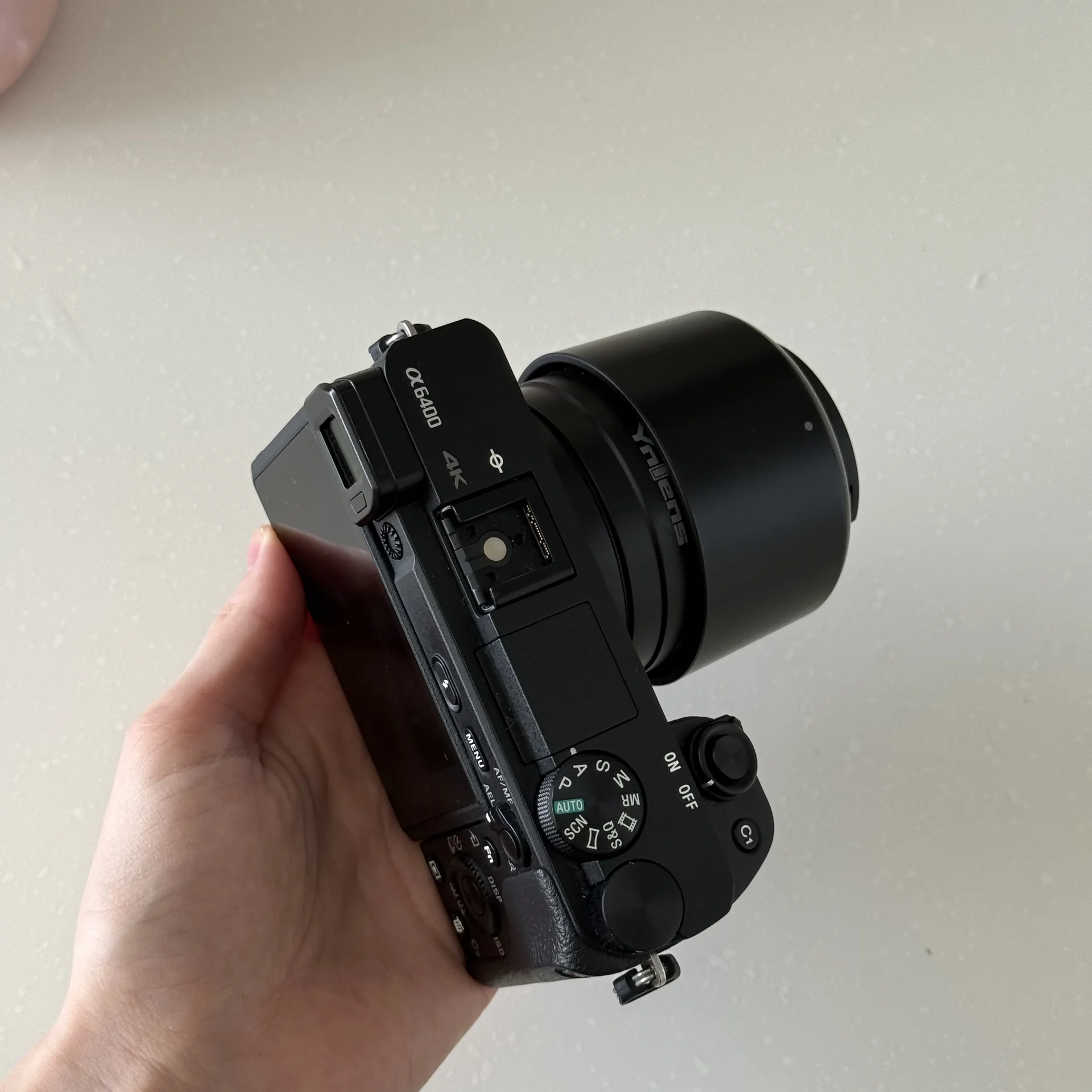 Sony a6400 + Yongnuo YN 50mm f1.8 DA DSM - миниатюра 3