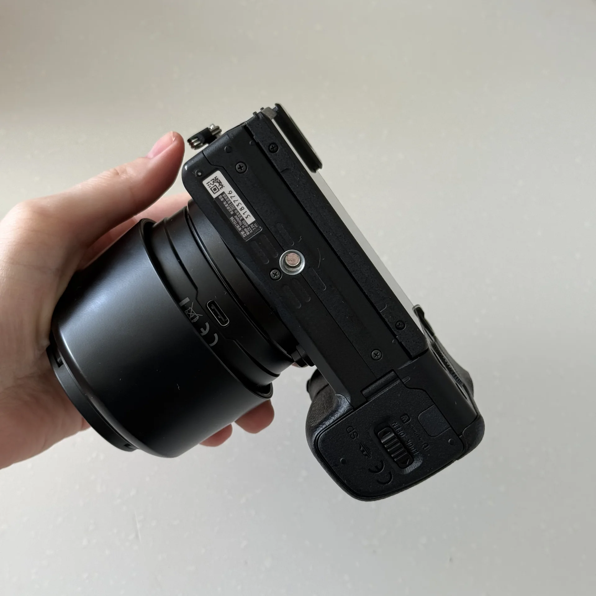 Sony a6400 + Yongnuo YN 50mm f1.8 DA DSM - миниатюра 4