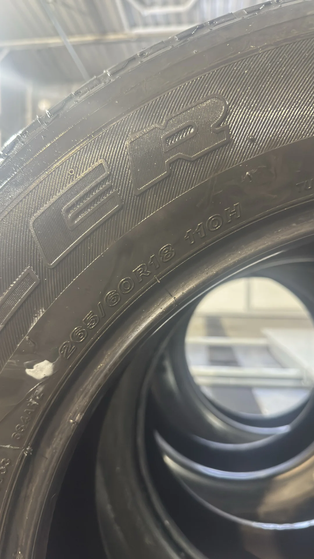 Bridgestone Dueler H/T 684|| 265/60 R18 110H - миниатюра 2