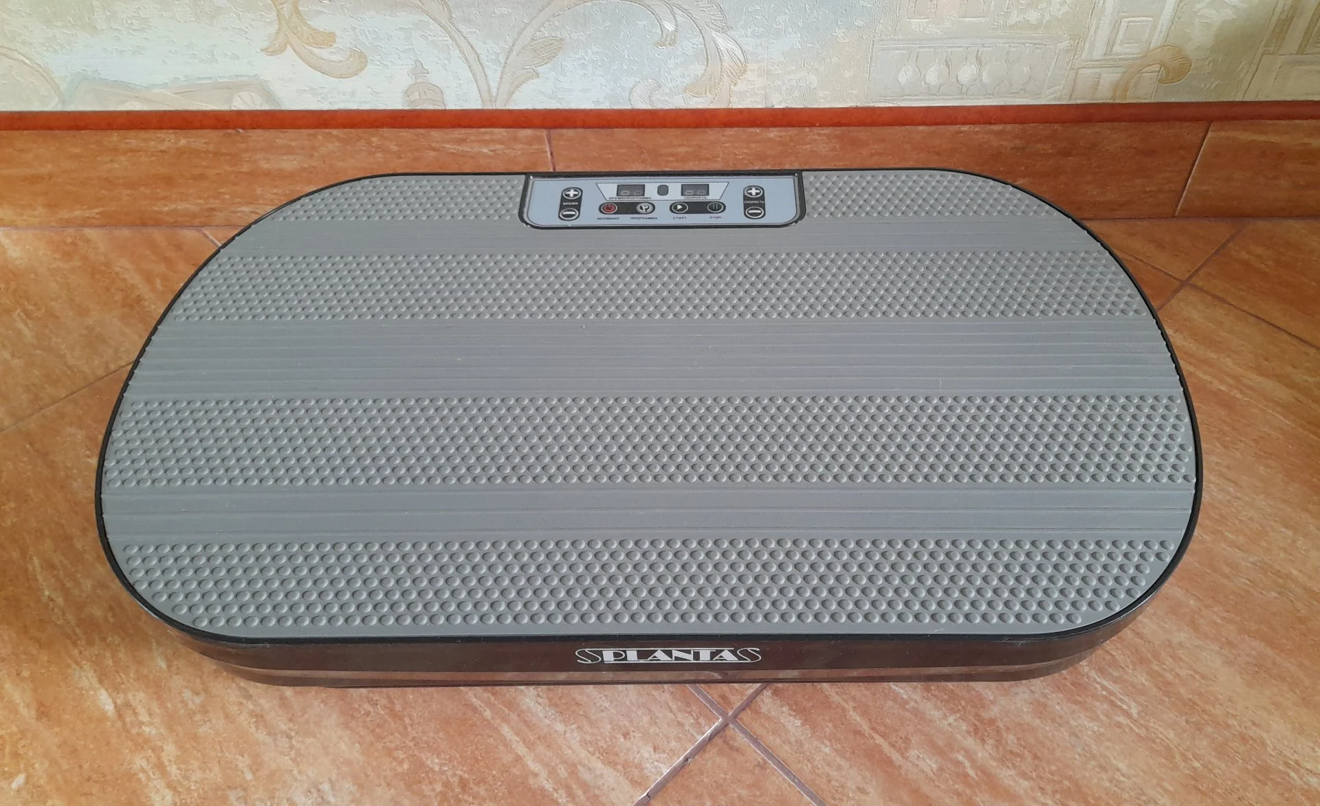 Тренажёр виброплатформа Planta VP-02 Vibra Slim - миниатюра 2