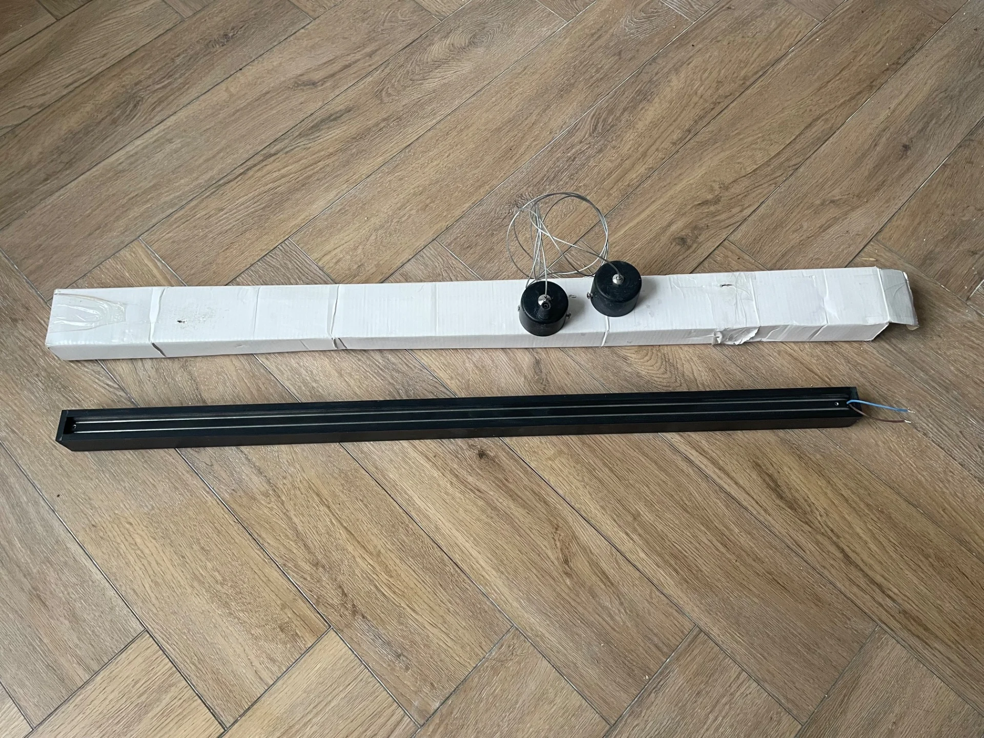 Светильник liner 80 см новый - миниатюра 3