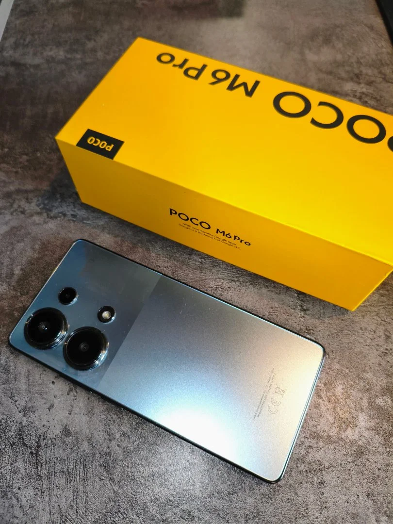 Poco M6 Pro в подарок беспроводные наушники - миниатюра 2