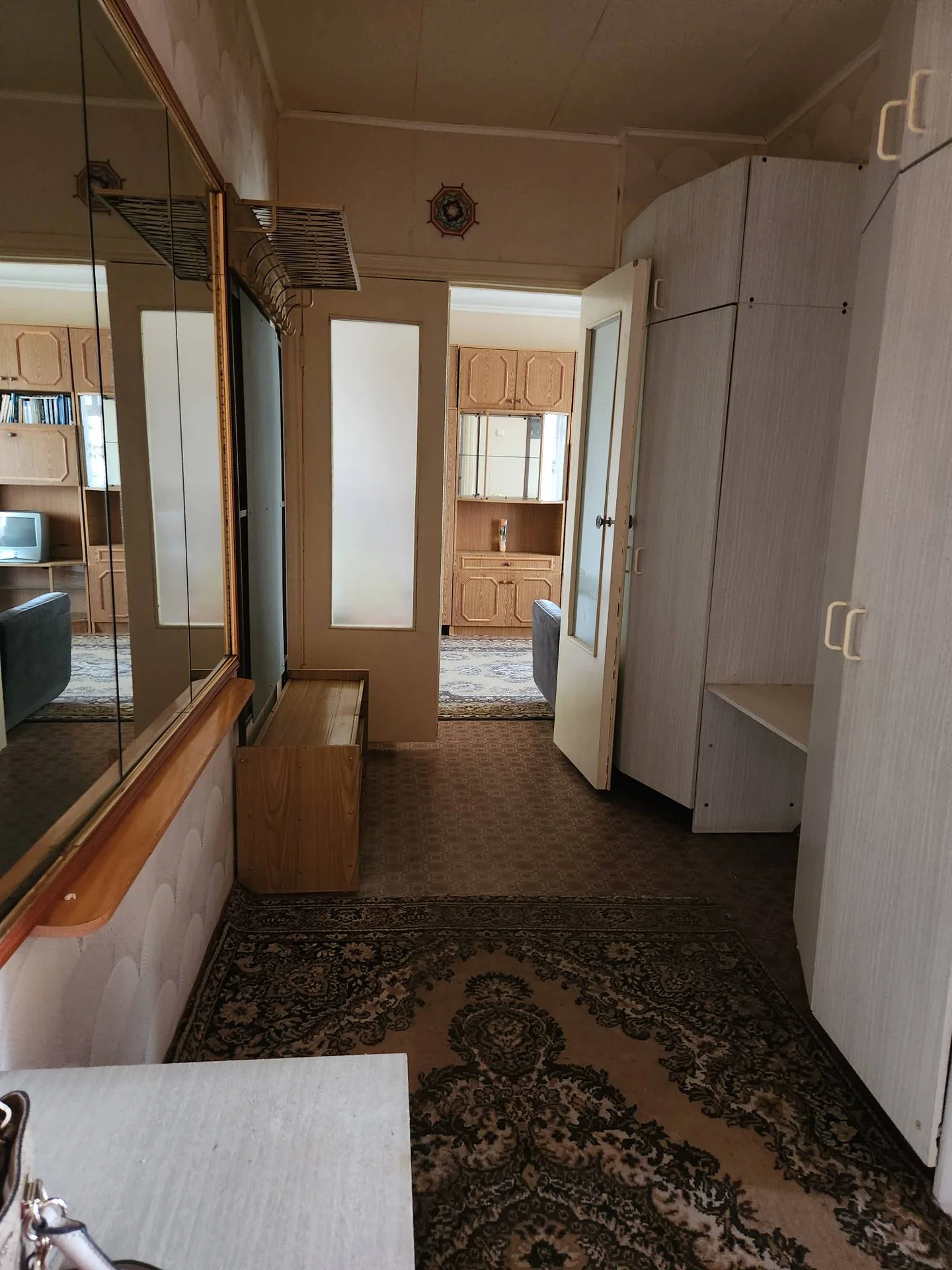 Продам 2-х комнатную квартиру - миниатюра 3
