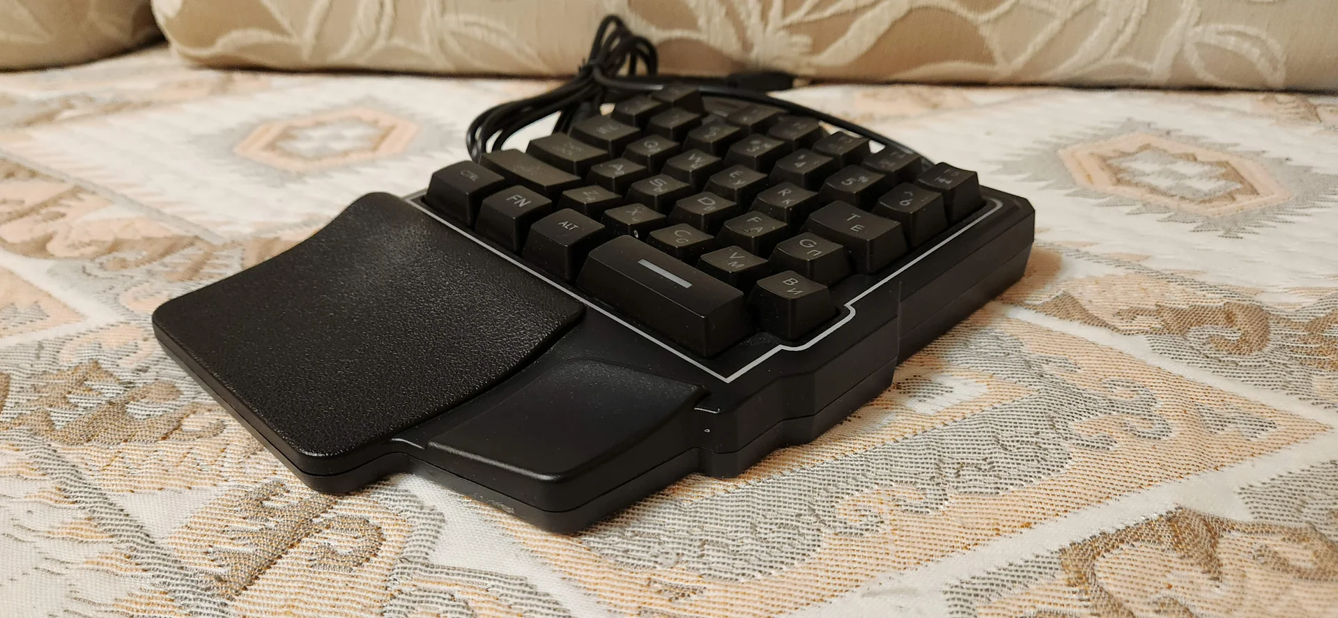 Наушники A4Tech, игровая клавиатура RKB-209BL - миниатюра 6