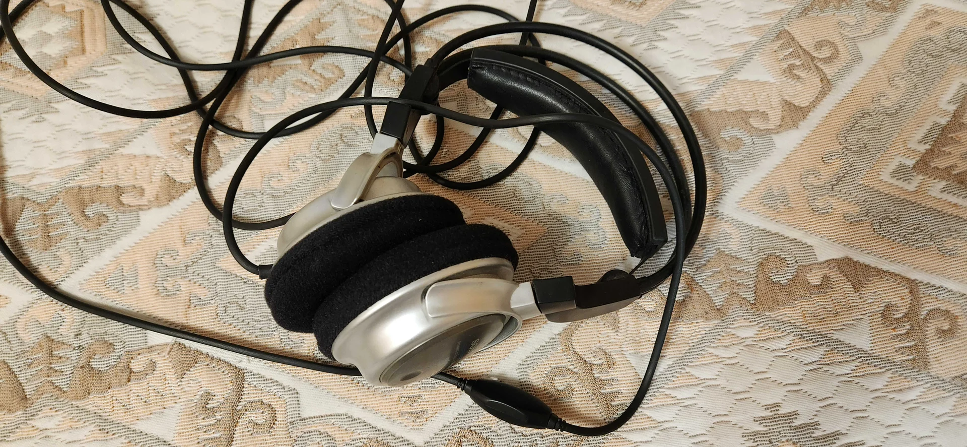 Наушники A4Tech, игровая клавиатура RKB-209BL - миниатюра 21