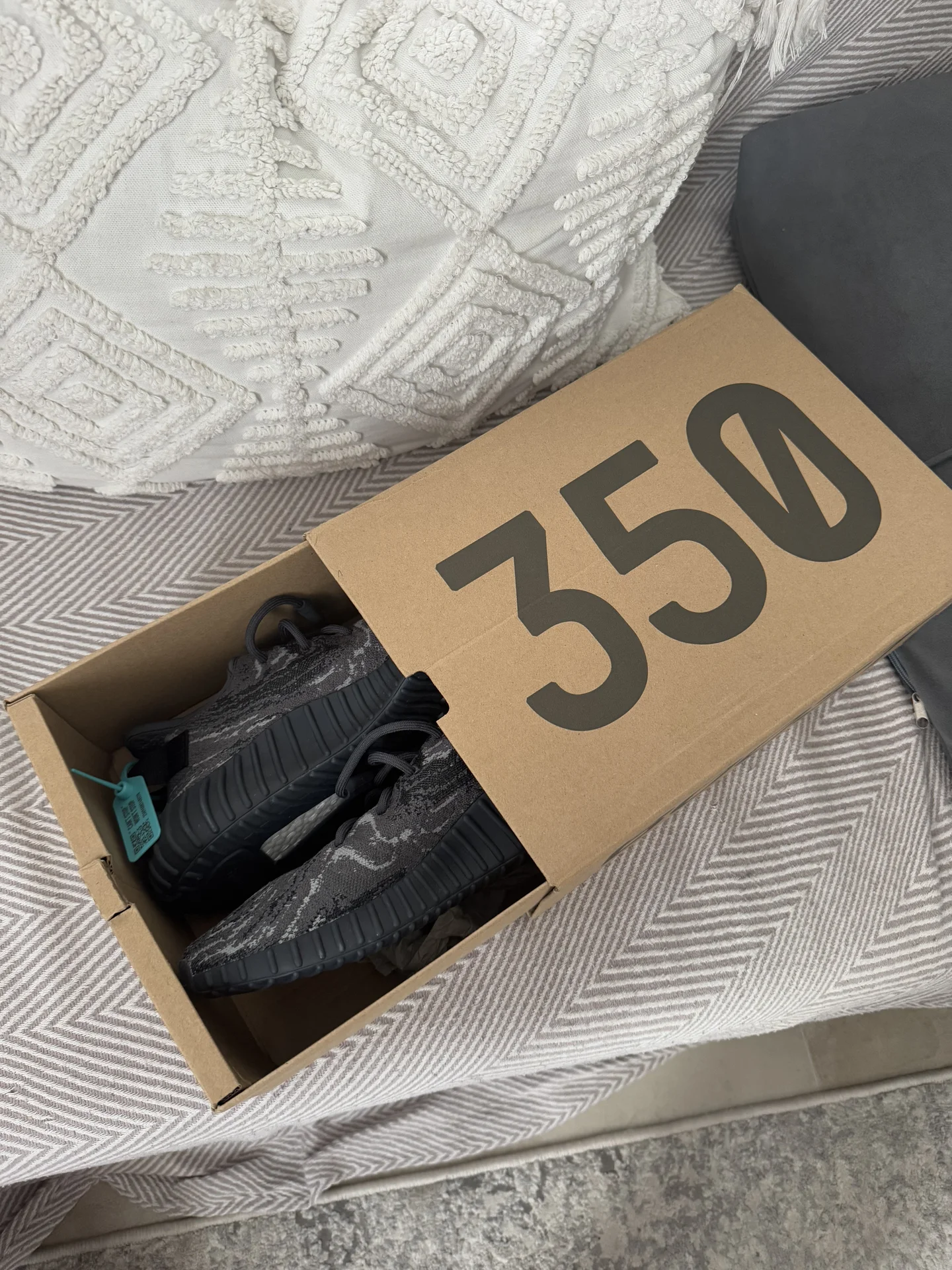 Adidas yeezy boost 350 оригинал - миниатюра 2