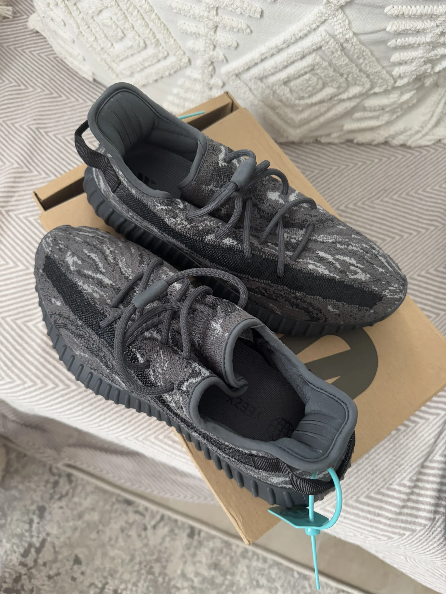 Adidas yeezy boost 350 оригинал - миниатюра 5