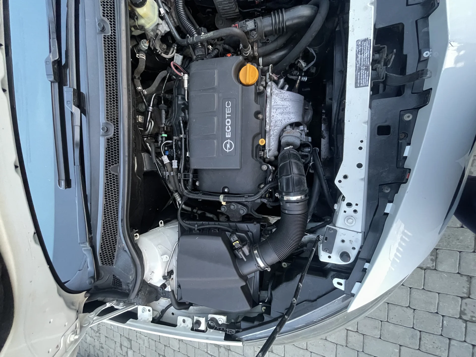 Opel Astra J - миниатюра 3