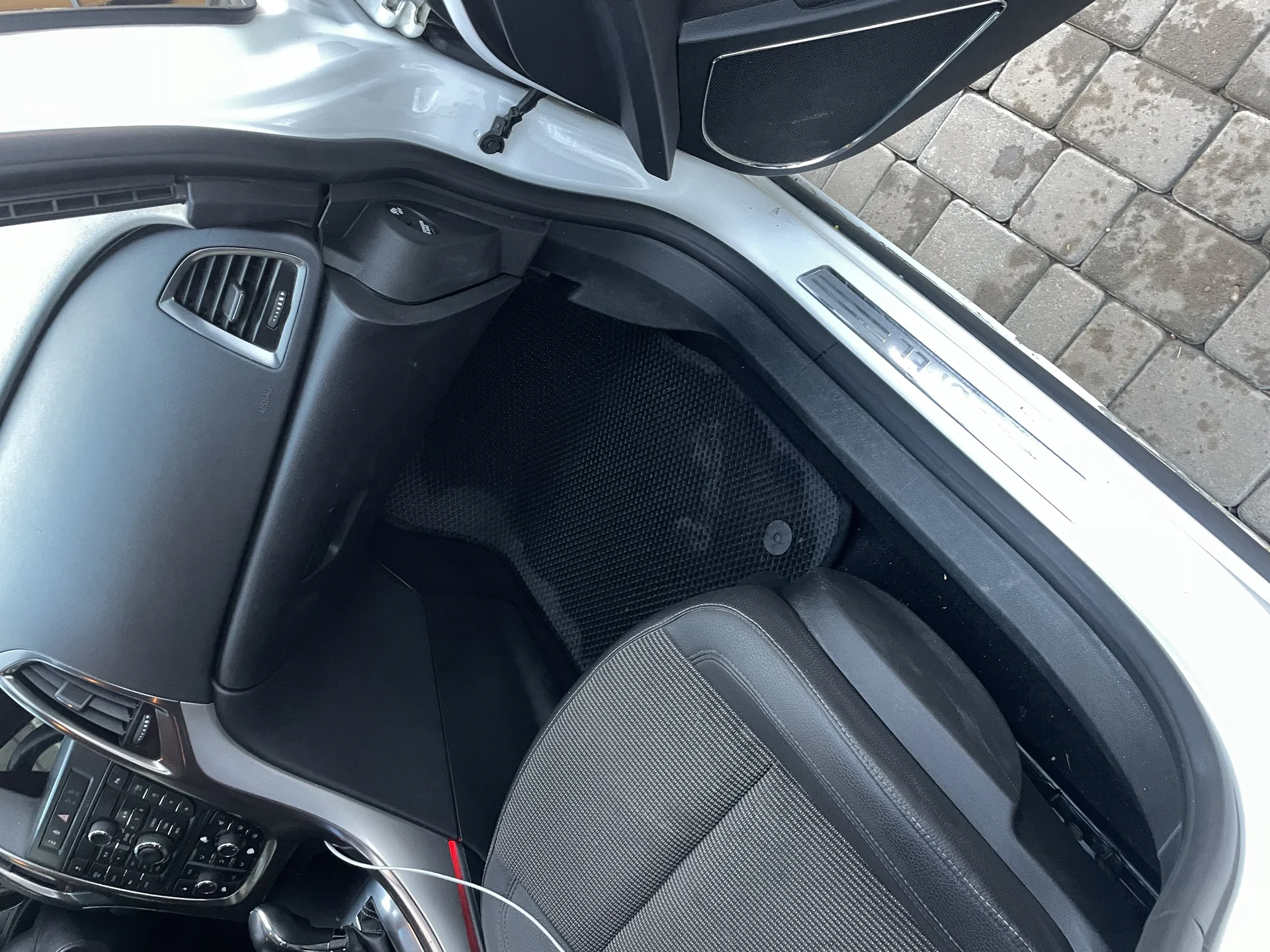 Opel Astra J - миниатюра 6