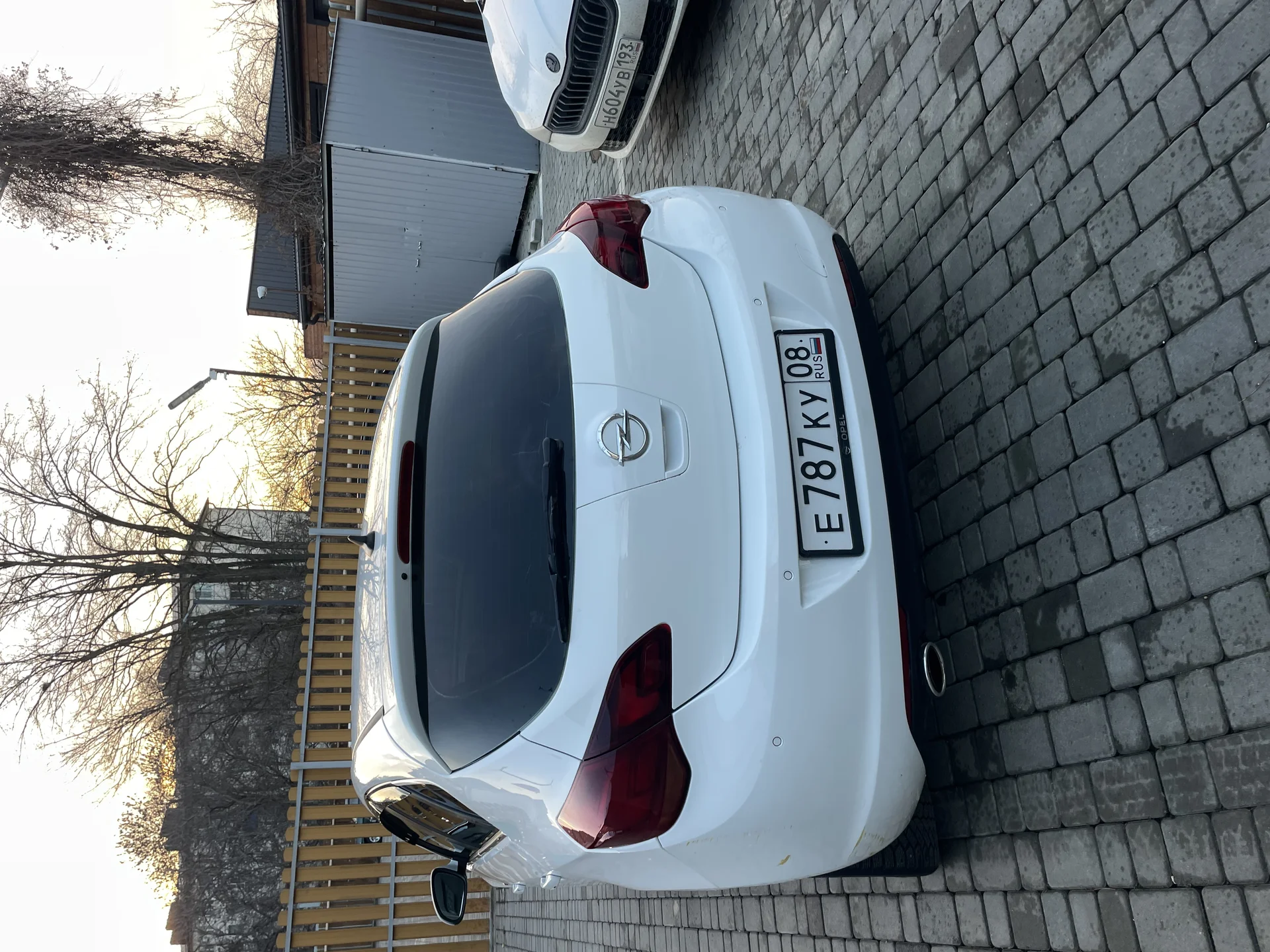 Opel Astra J - миниатюра 8