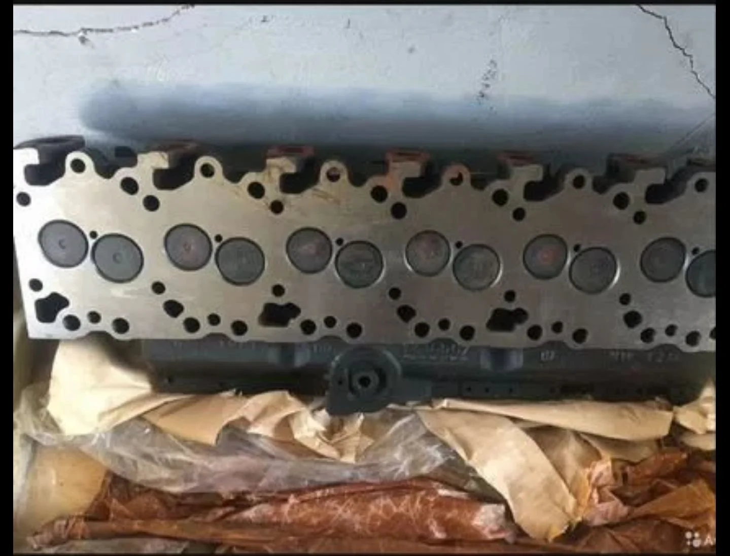 ГБЦ Cummins B 5.9   3967458 / 3937391 / 3966460 - миниатюра 9