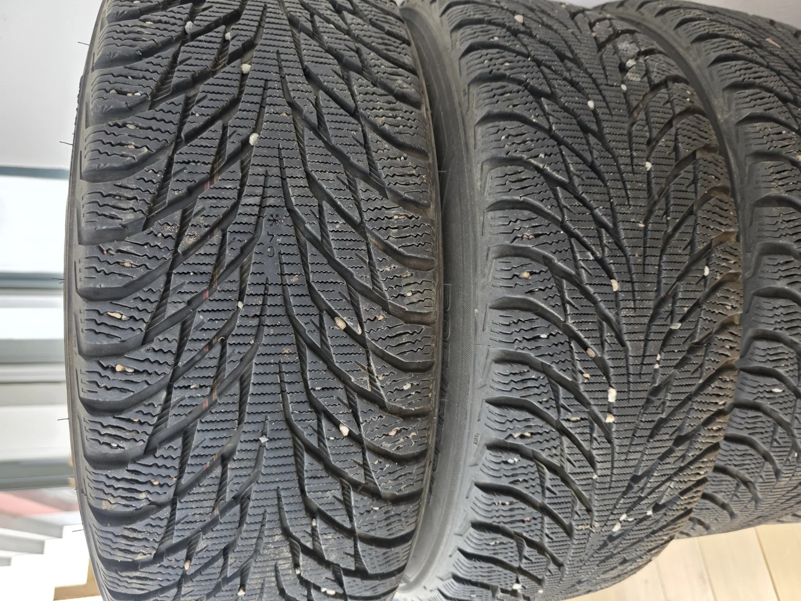 Комплект зимней резины Nokian Tyres Hakkapeliitta R2 205/55 R16 94R - миниатюра 5