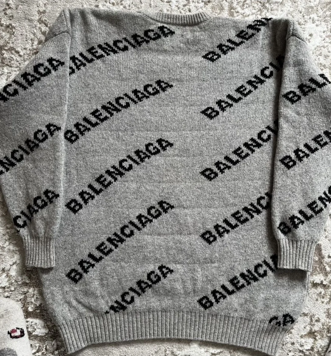 Свитер Balenciaga оригинал - миниатюра 2