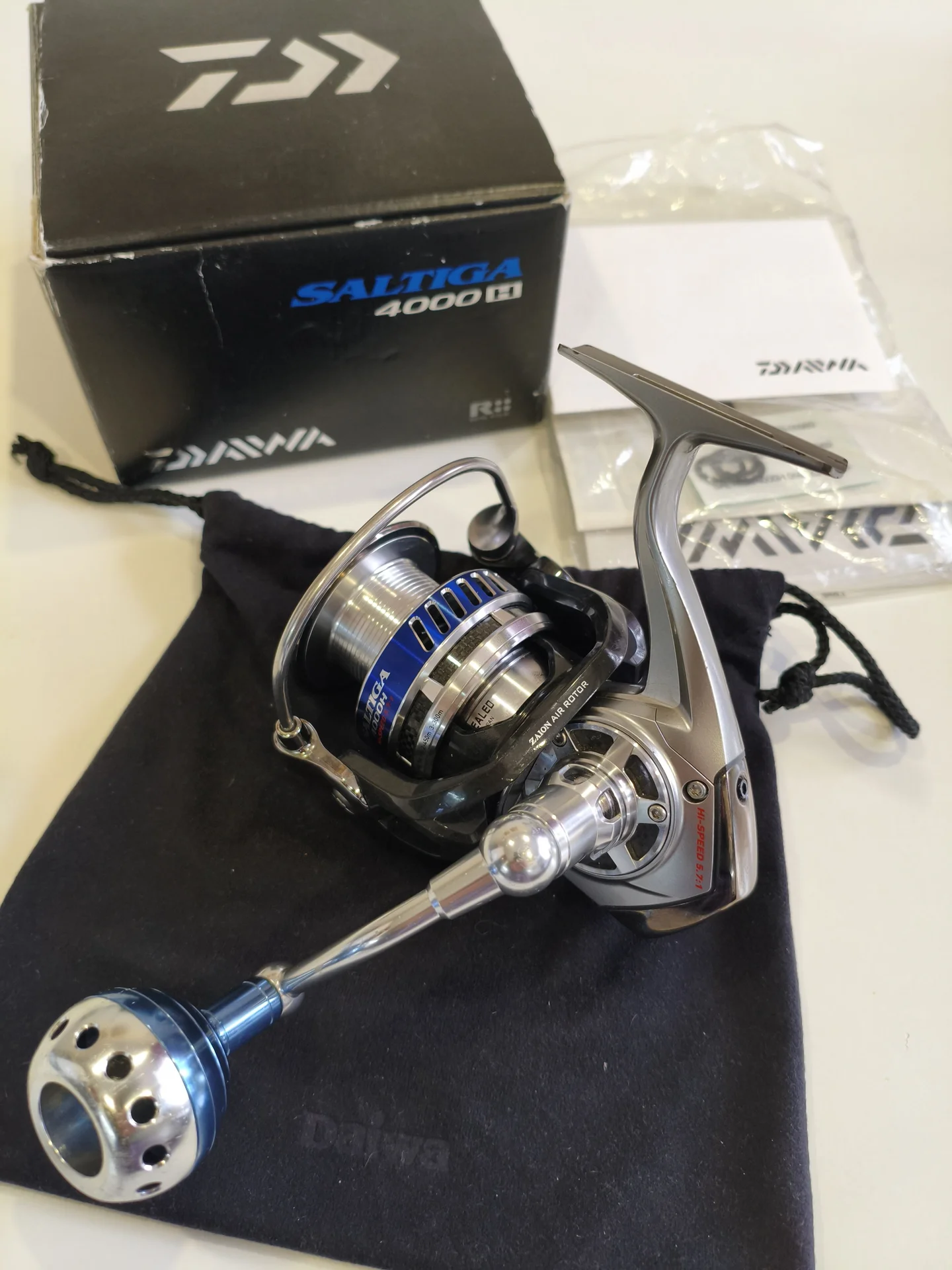 Daiwa Saltiga 2010 4000H - изображение 1