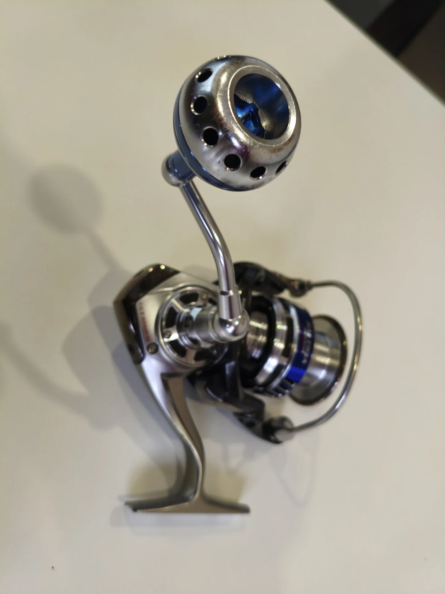Daiwa Saltiga 2010 4000H - миниатюра 5