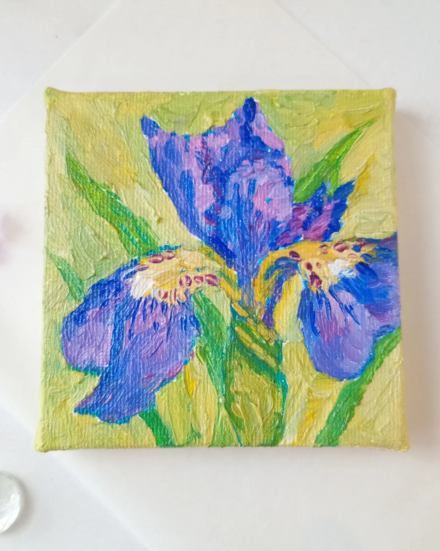 Картина "Синий ирис", масло, оригинал, мини-холст 10×10 - миниатюра 3