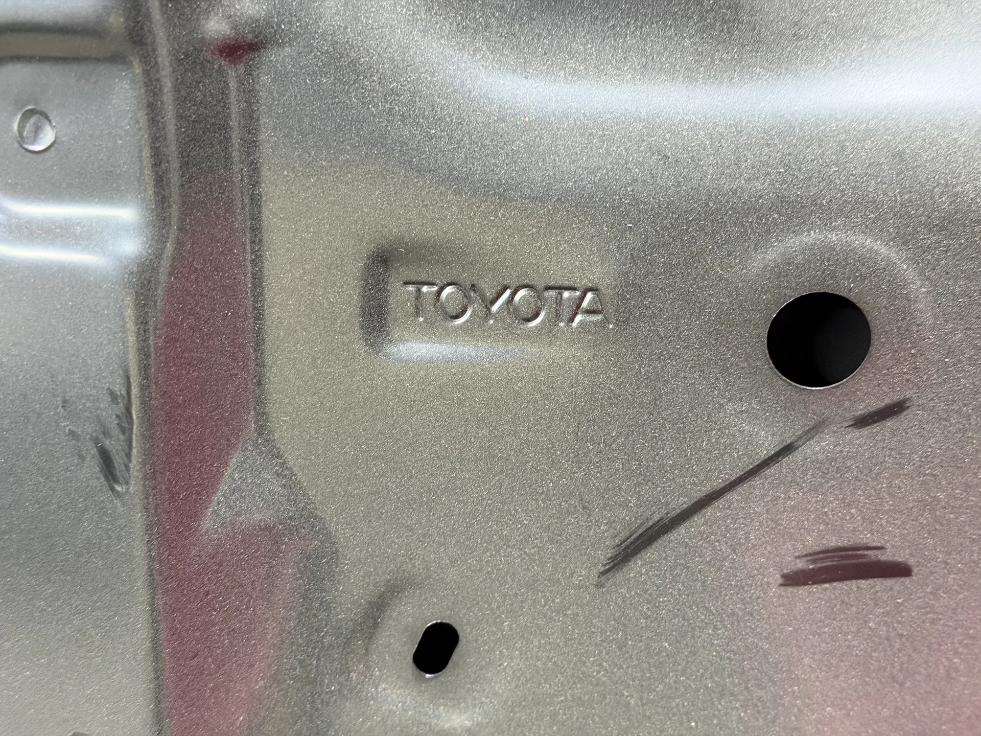 Капот Toyota Camry v50 2011-2014 - миниатюра 9