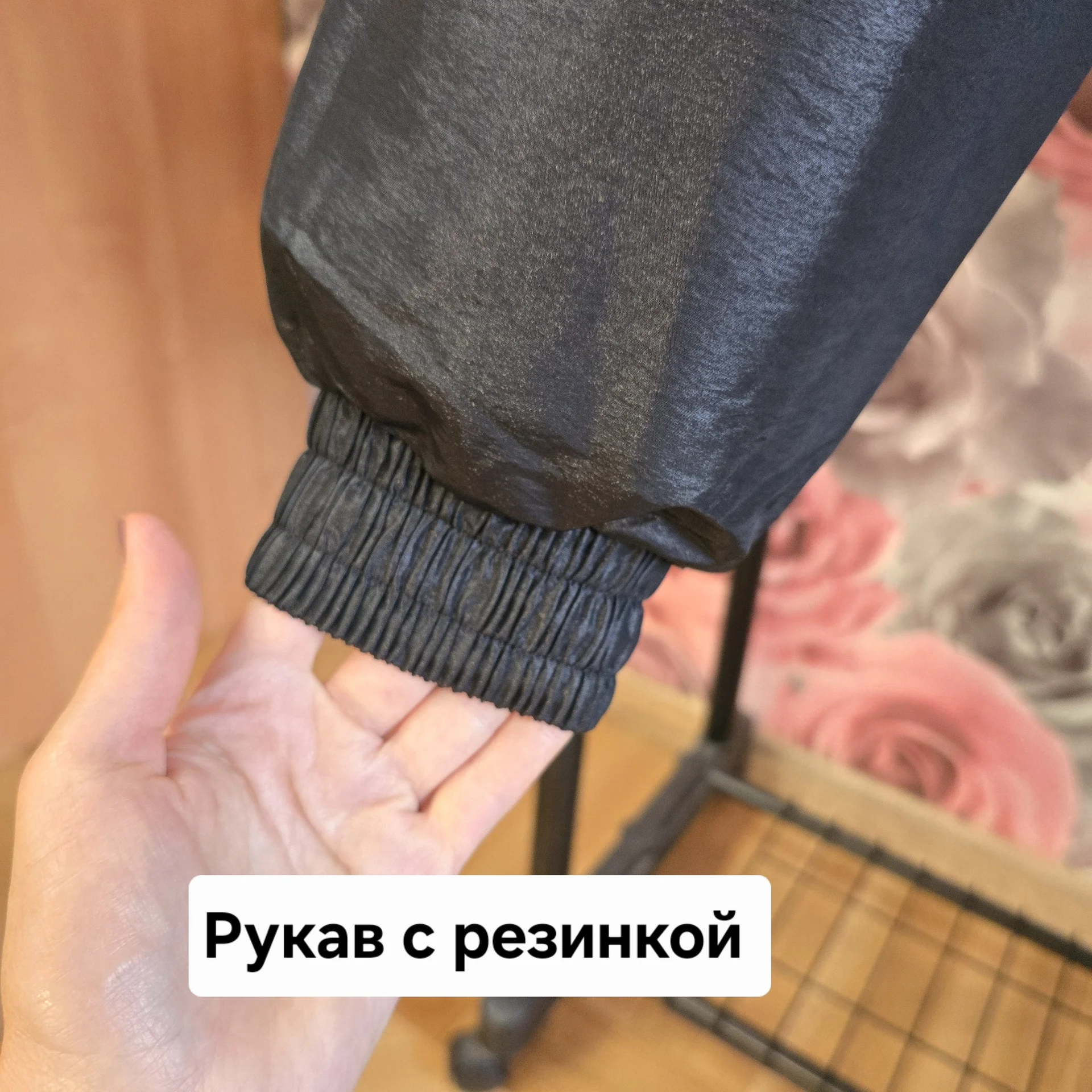 Женская укороченная куртка Adidas L(44) - миниатюра 8