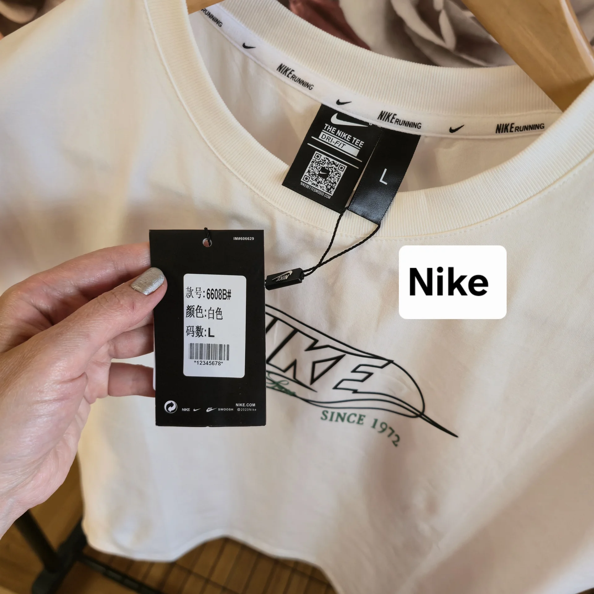 Женская футболка Nike (хлопок) - миниатюра 5