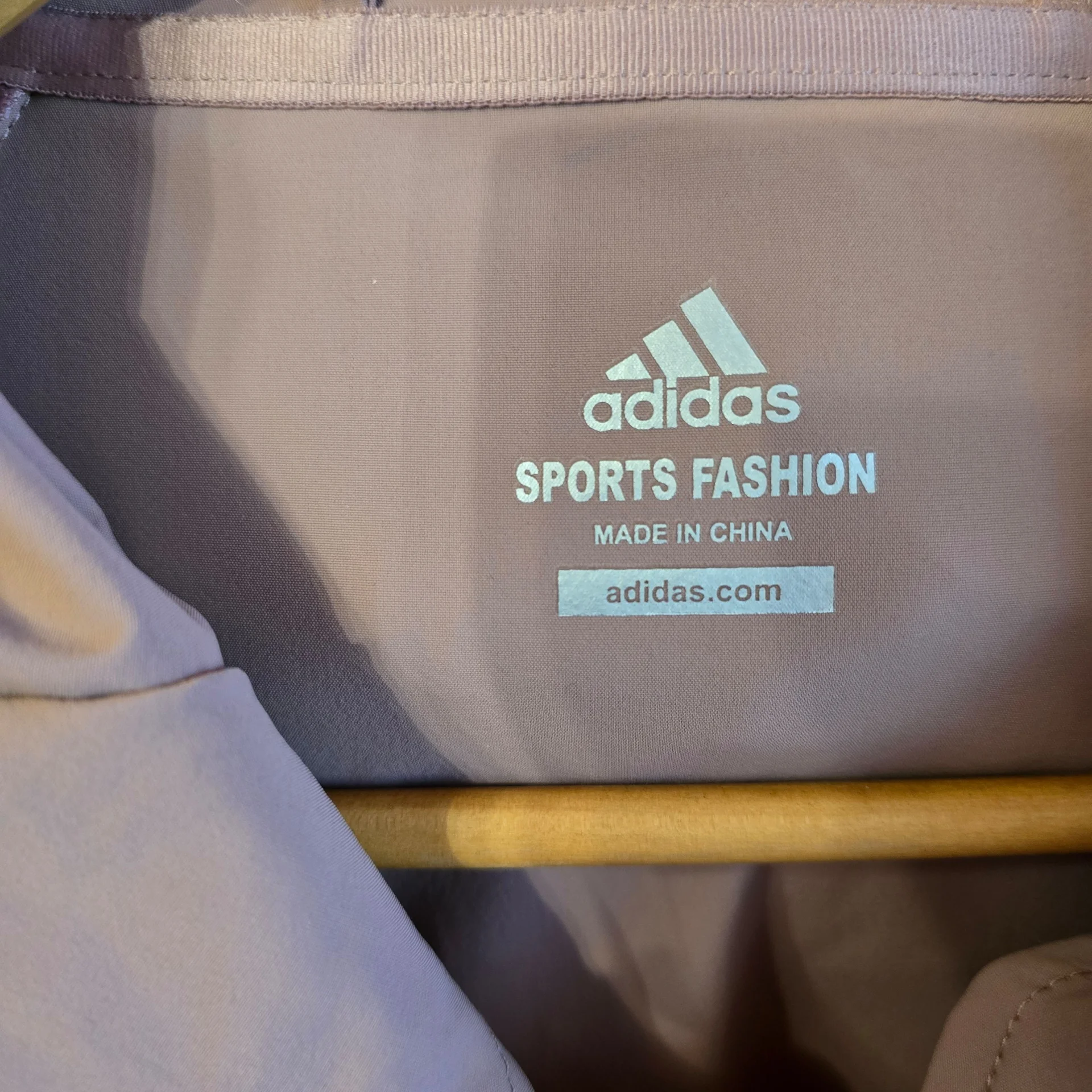 Женский спортивный костюм Adidas - миниатюра 10