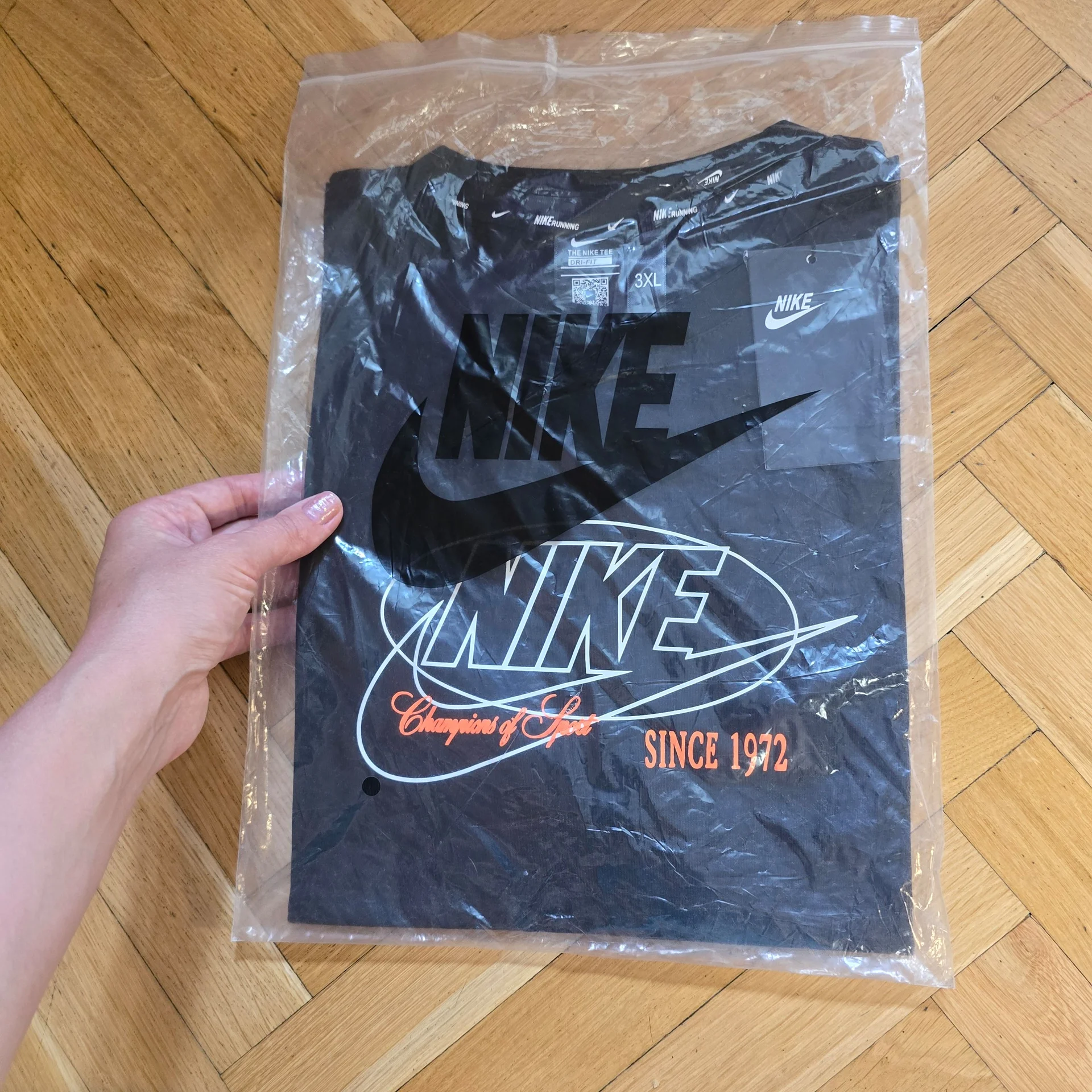 Женская футболка Nike (хлопок) - миниатюра 9