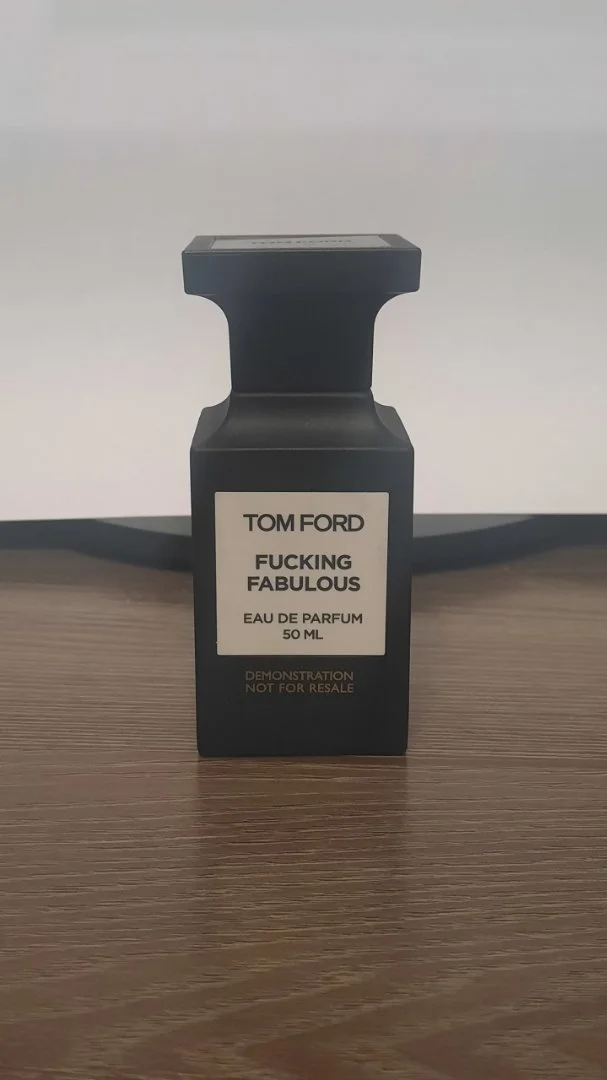 Продам большие остатки парфюма. Возможен торг - миниатюра 9